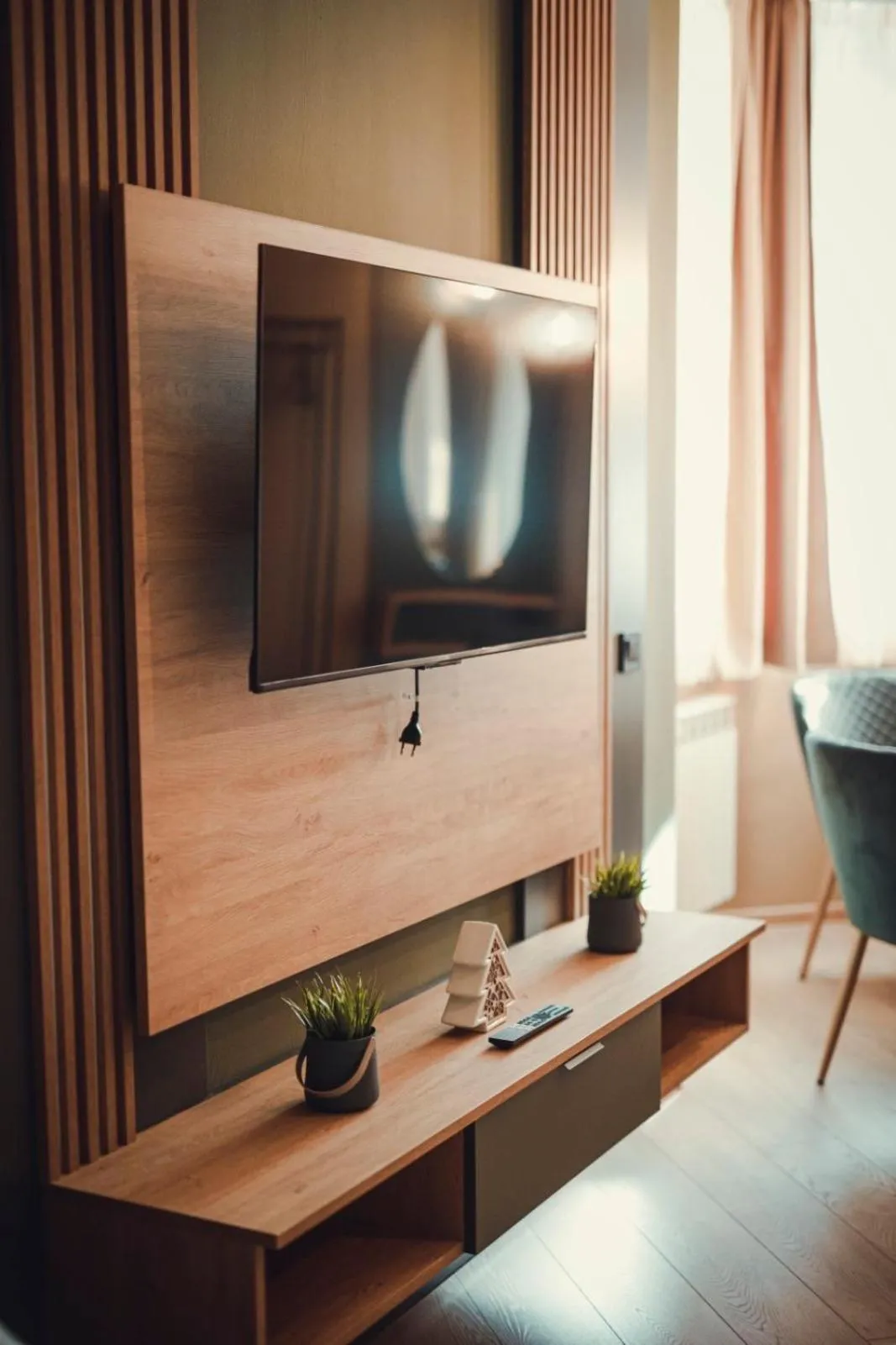 TV and multimedia in Persey Flora Apartments