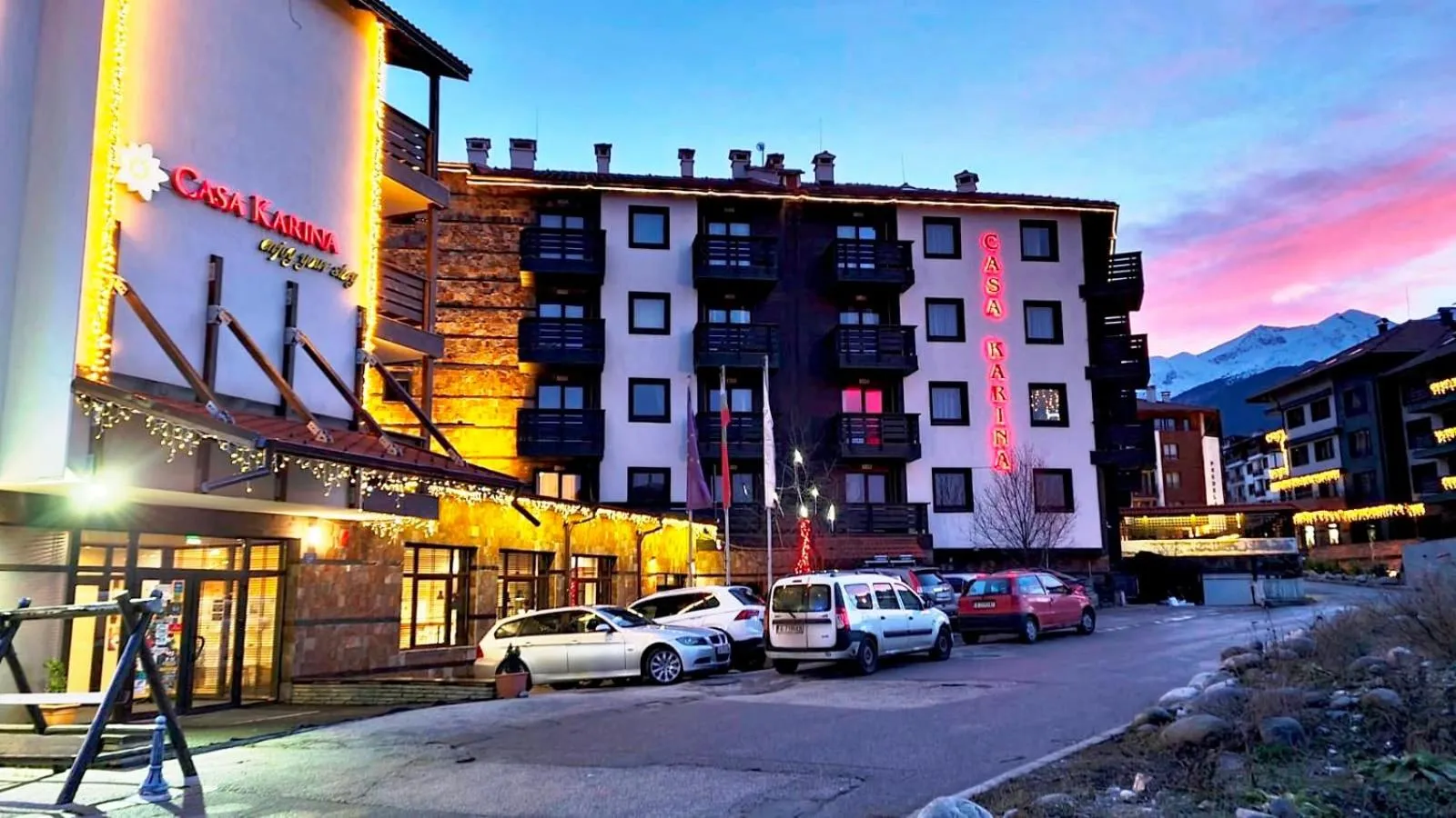 Facade/entrance in Hotel Casa Karina Bansko - Half Board & All Inclusive