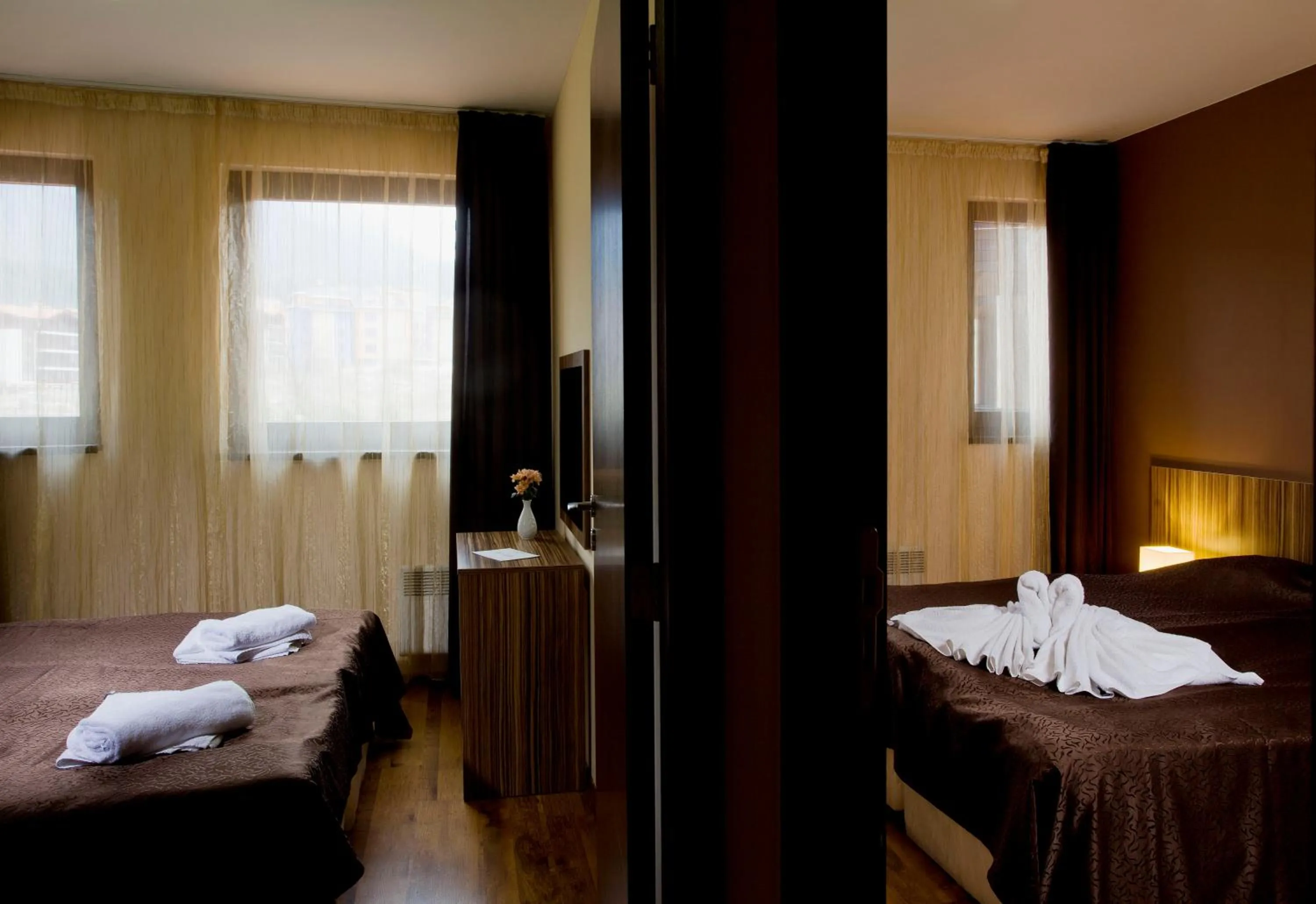 Bedroom, Bed in Hotel Casa Karina Bansko - Half Board & All Inclusive