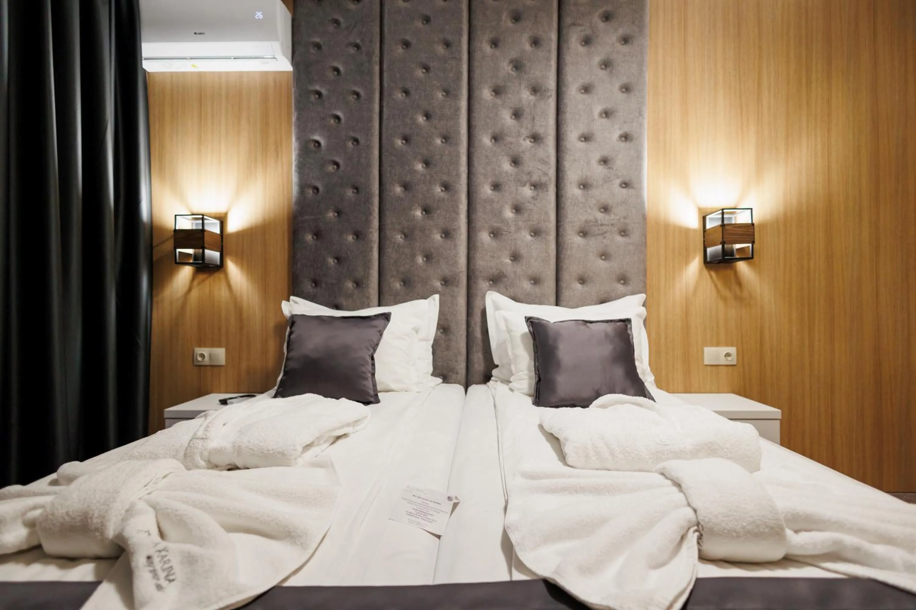 Bedroom, Bed in Hotel Casa Karina Bansko - Half Board & All Inclusive