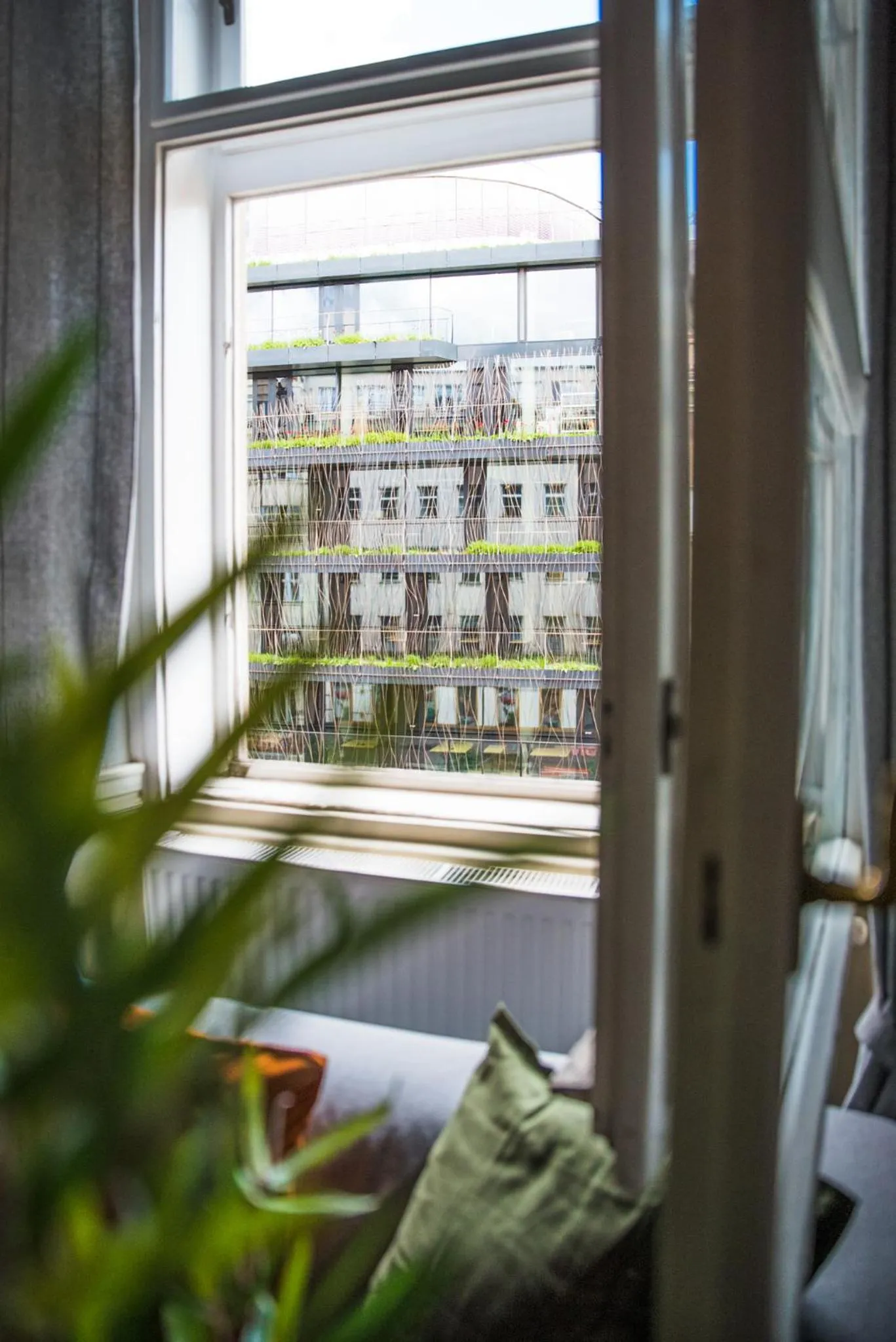 Communal lounge/ TV room in Onefam Old Town