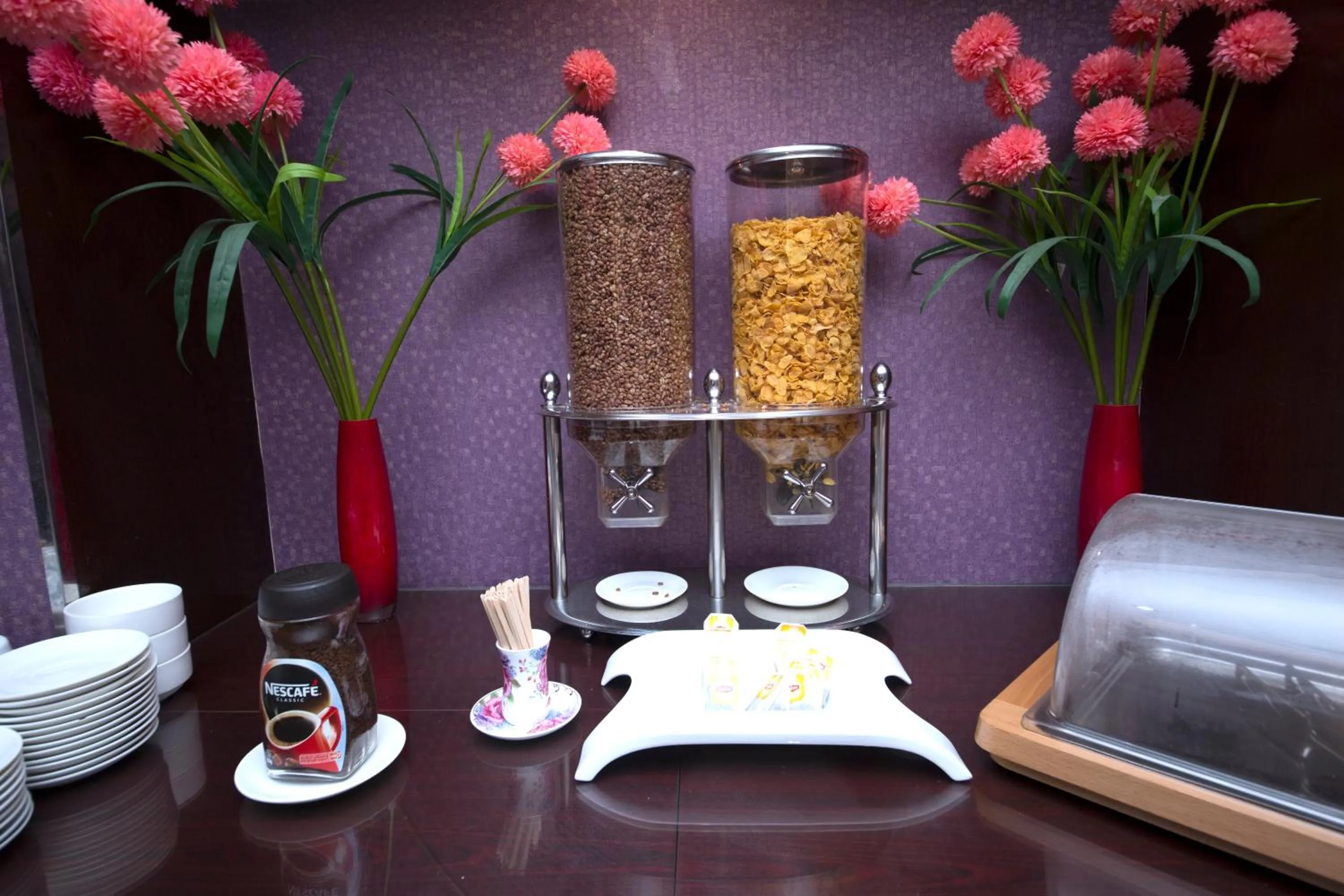 Food close-up in Al Khaleej Grand Hotel