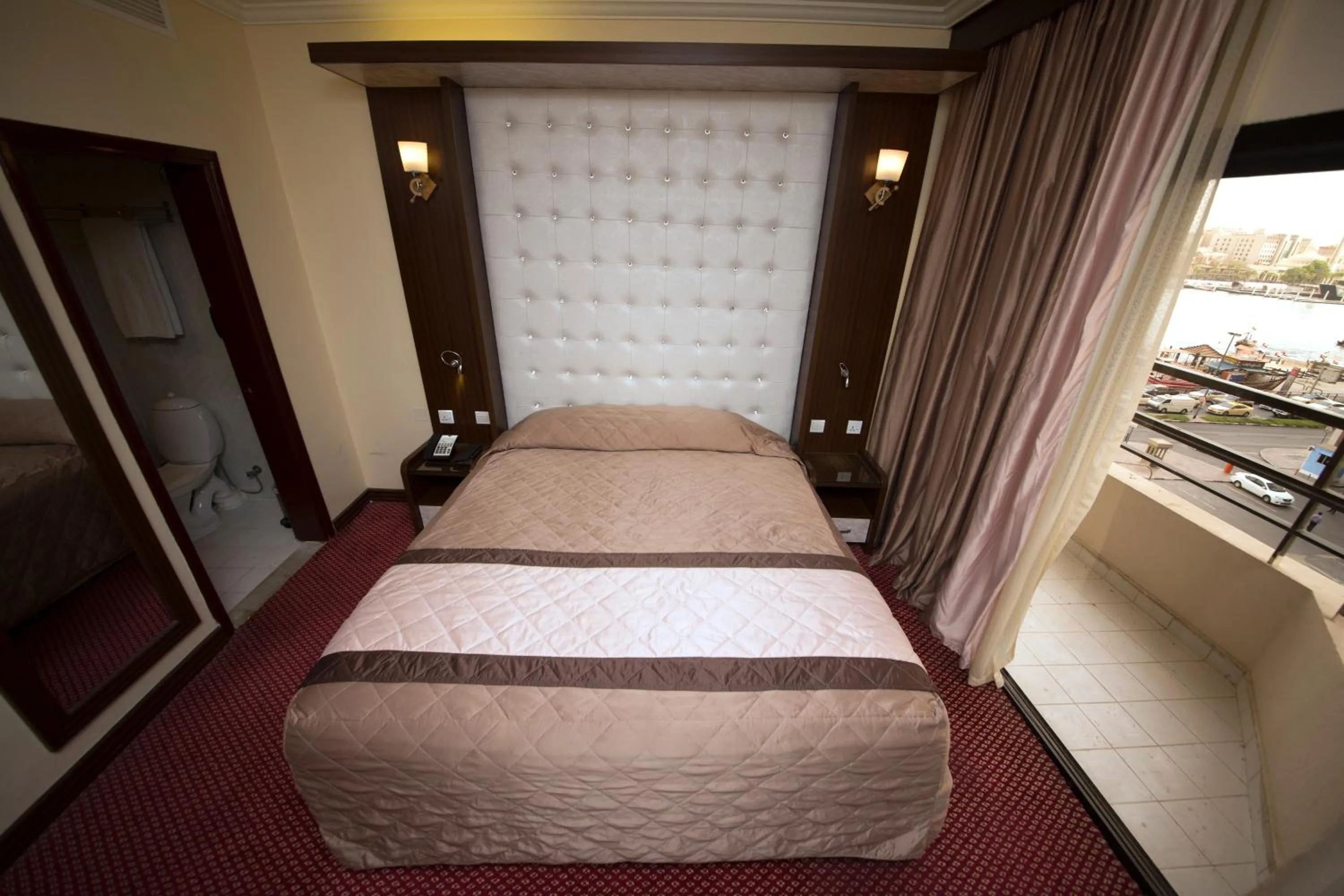 Bedroom, Bed in Al Khaleej Grand Hotel