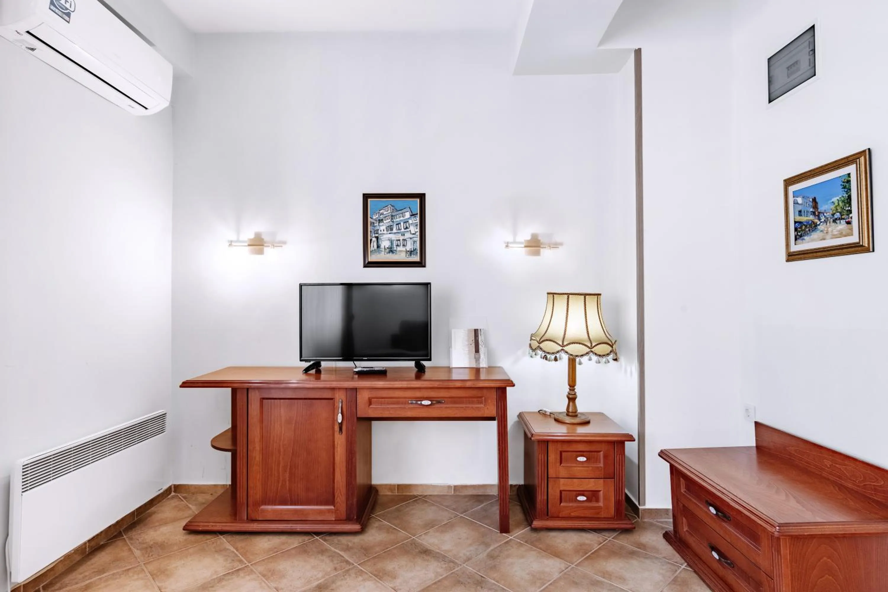 Property building in Hotel Belvedere