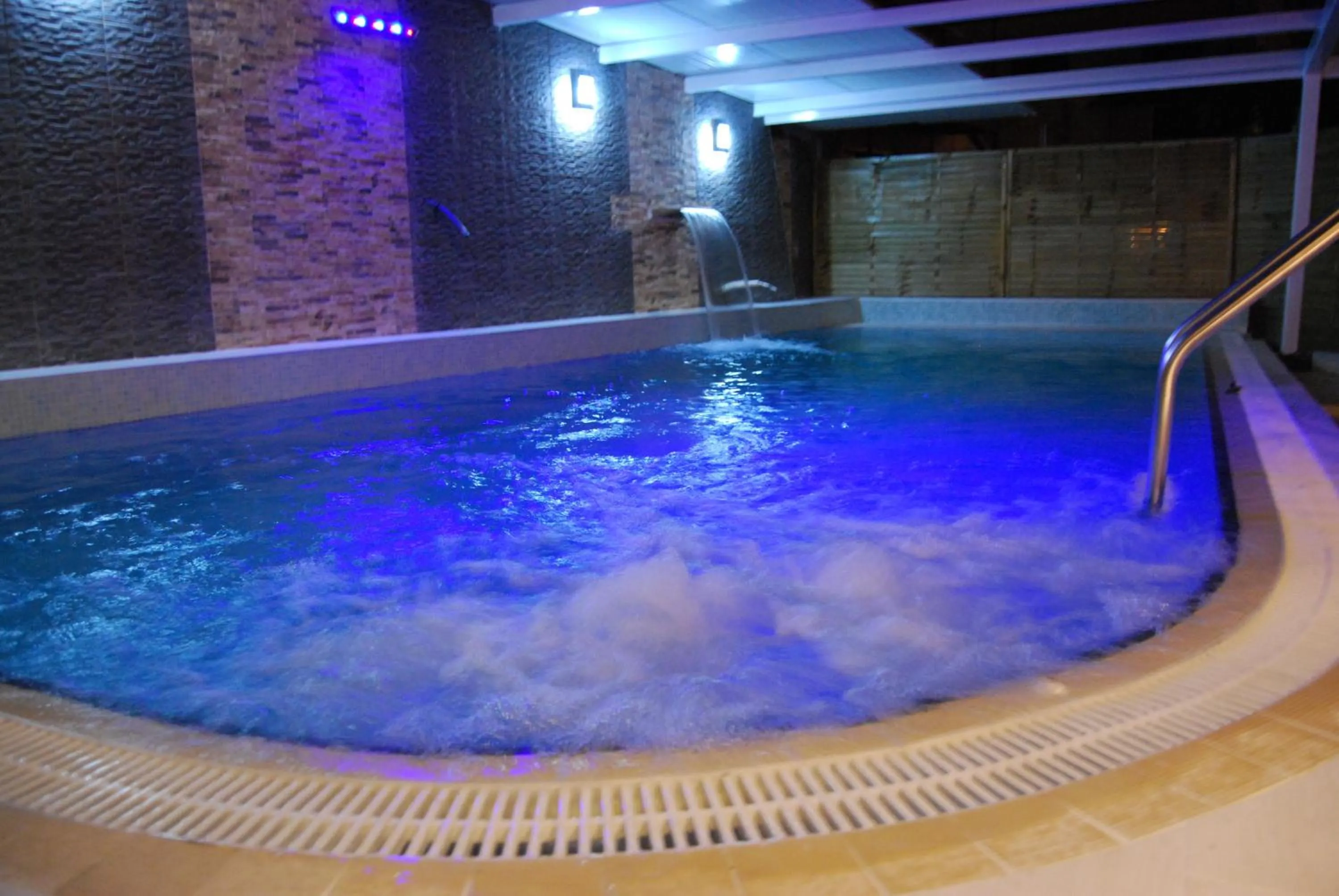 Swimming pool in Villa Milka