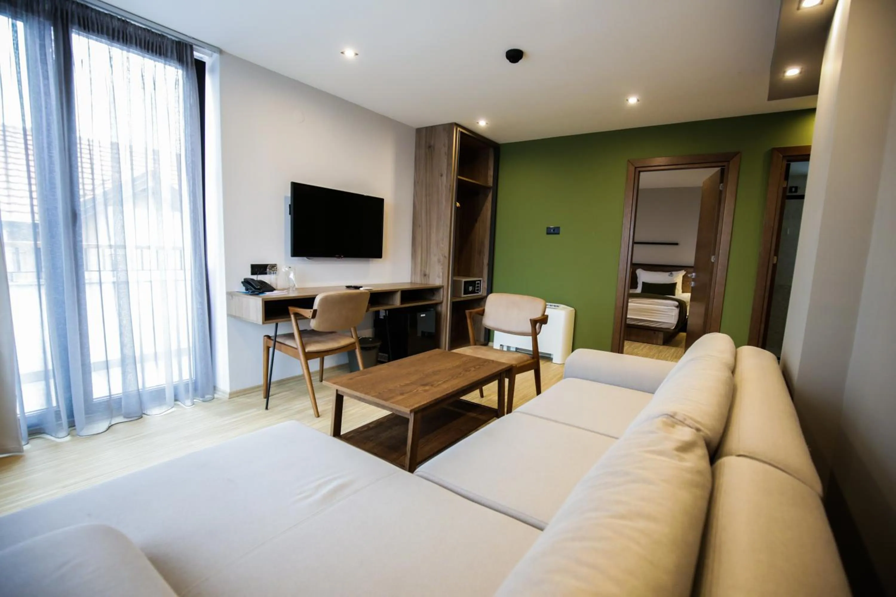 TV and multimedia in SU Hotel