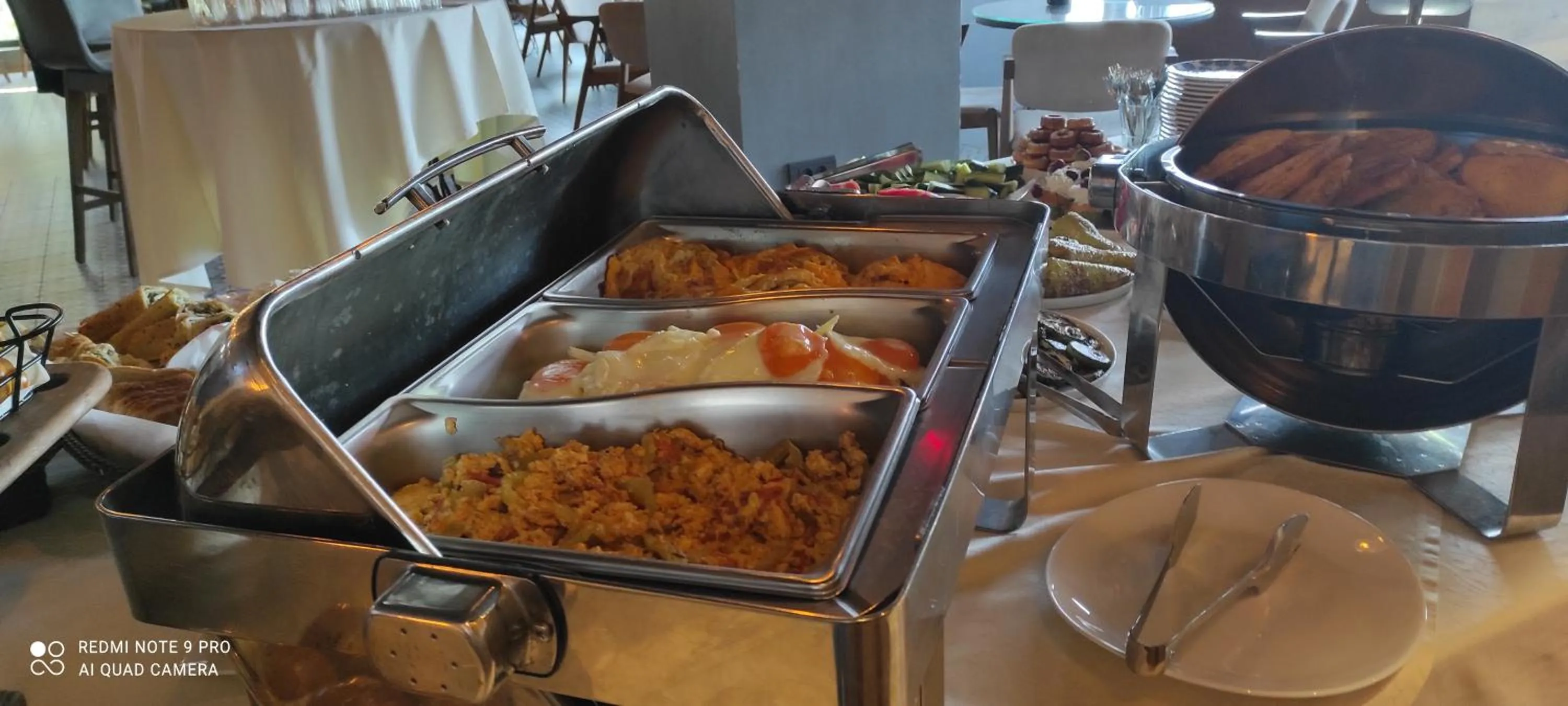 Breakfast in SU Hotel