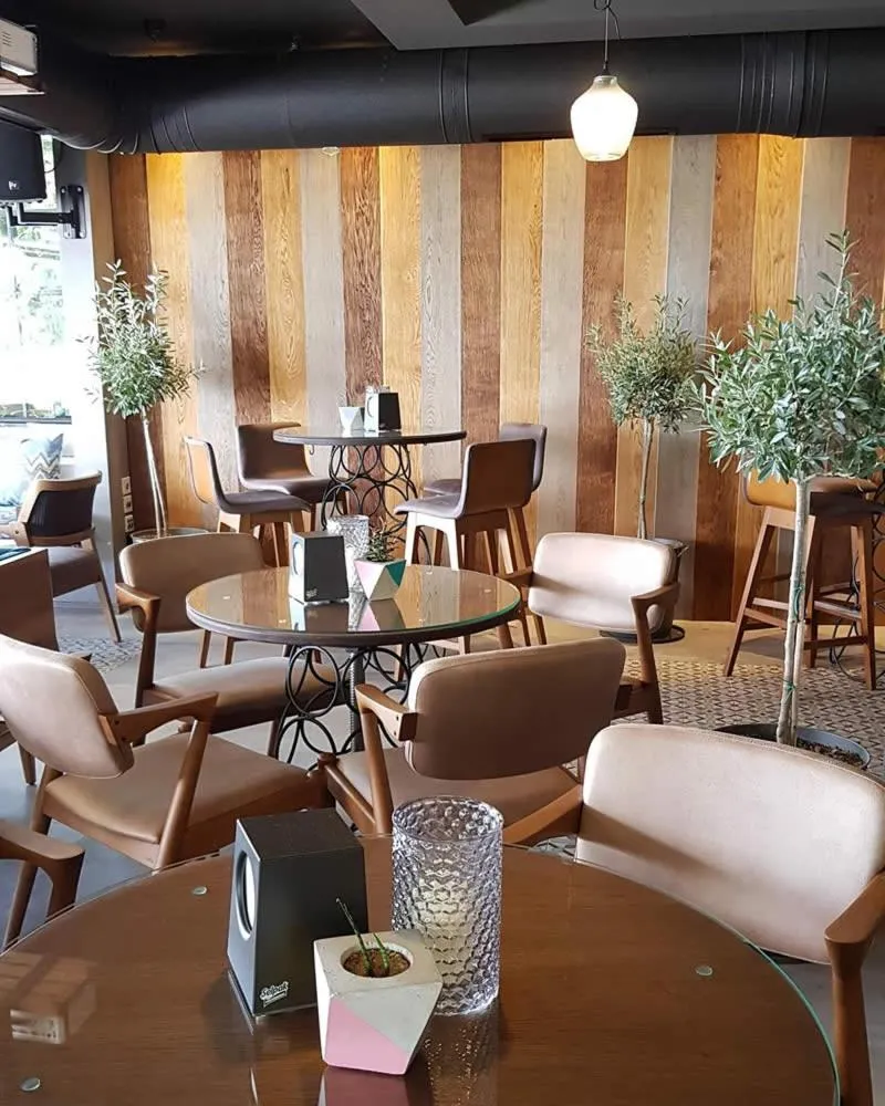 Lounge or bar in SU Hotel