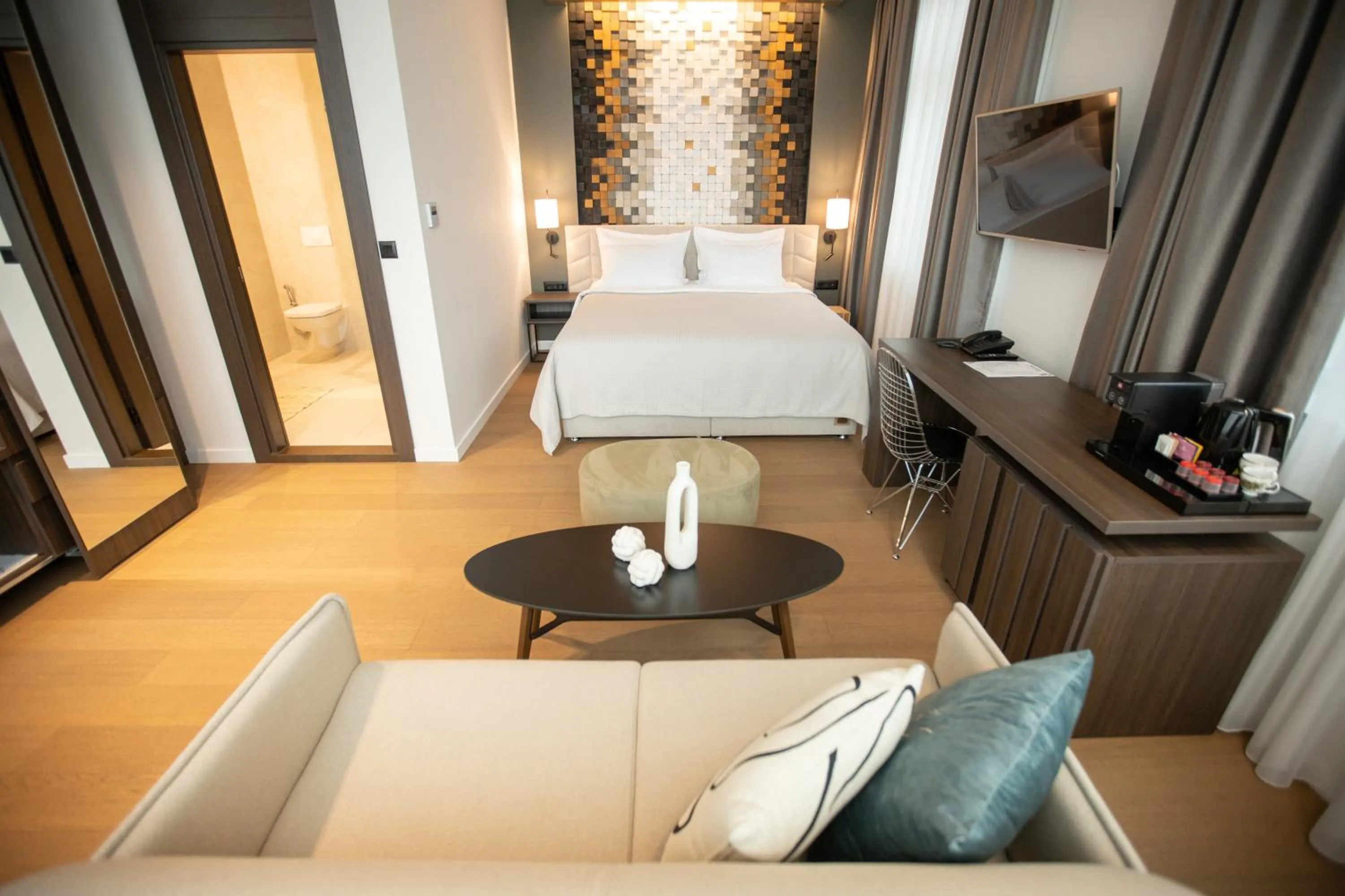 Bed in The Hunter's Lodge Kamnik