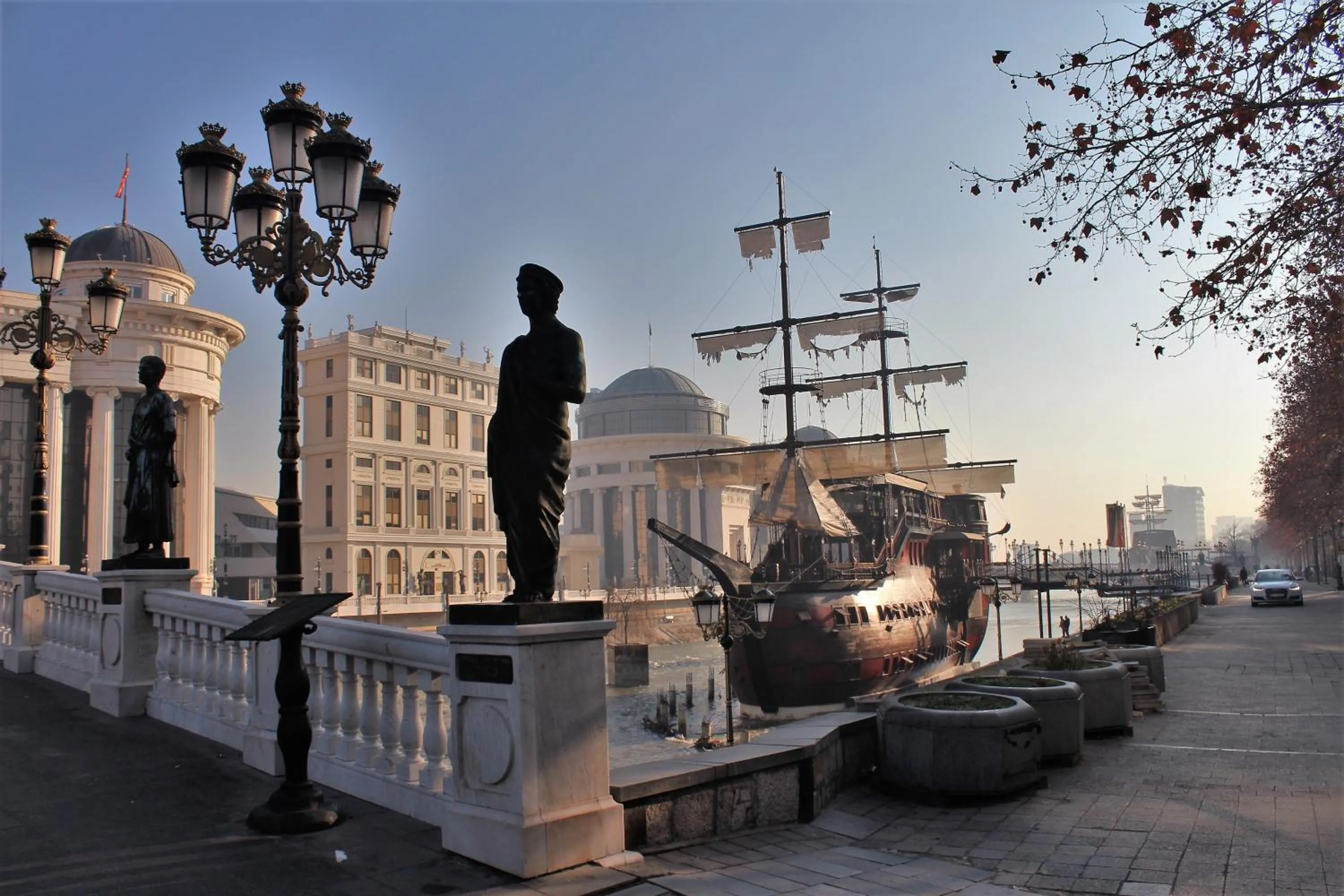 Nearby landmark in Hotel Square