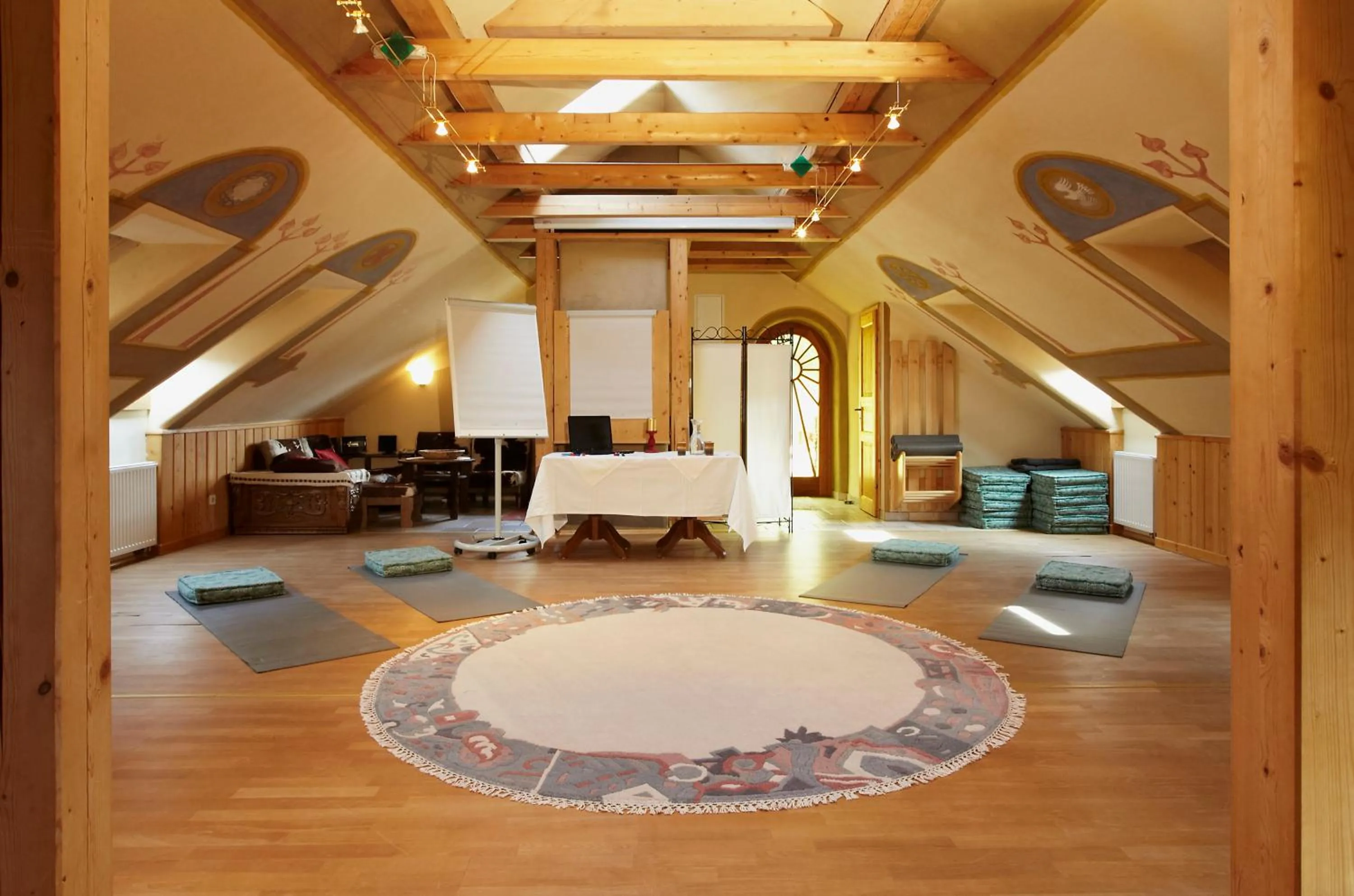 Business facilities in Biolandhaus Arche