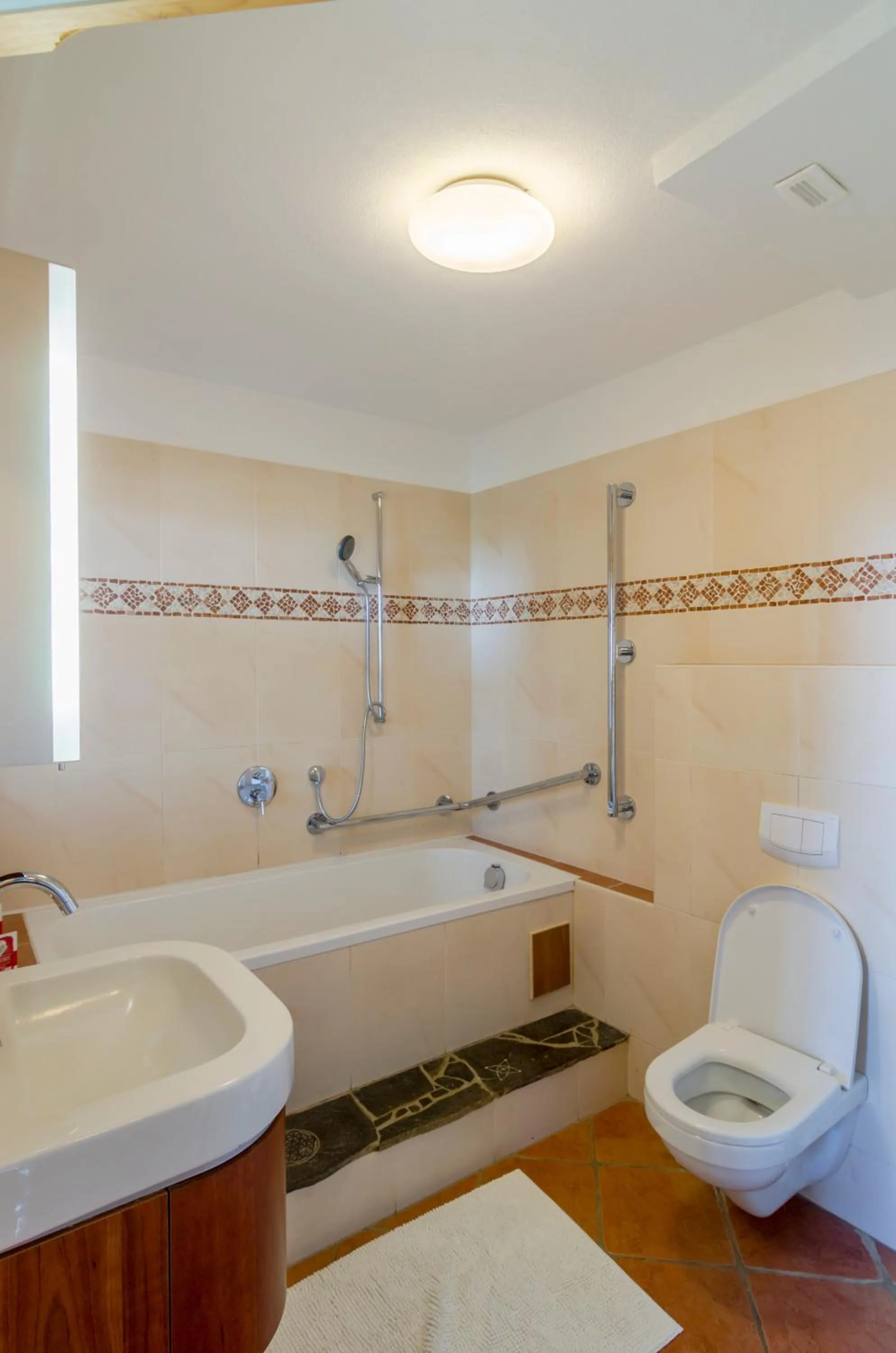 Toilet in Biolandhaus Arche