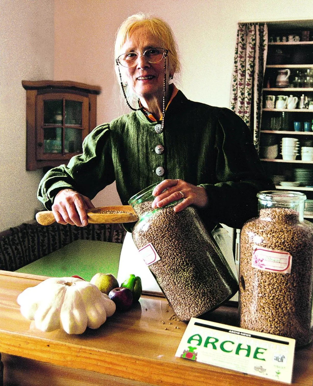 Family in Biolandhaus Arche