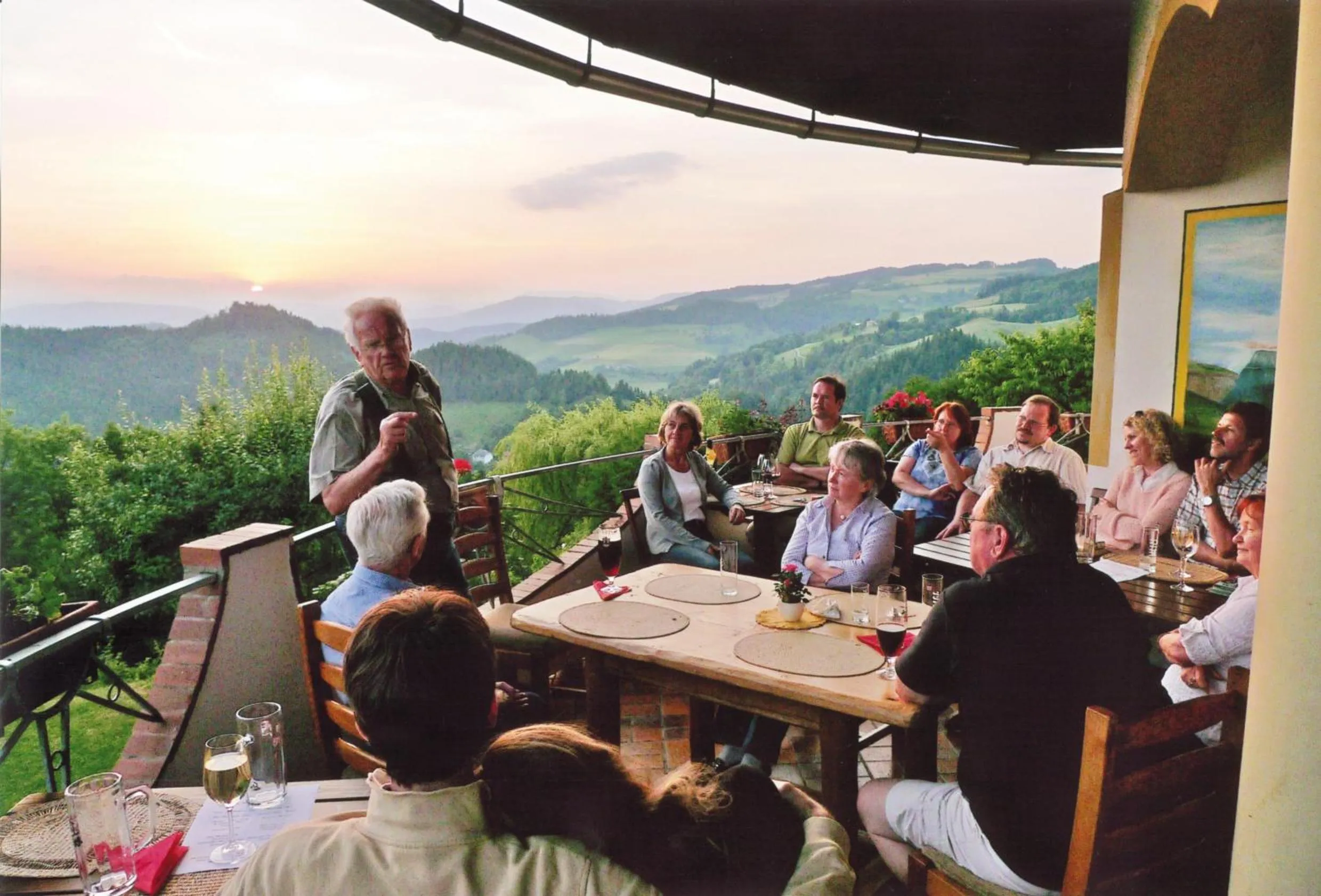 People in Biolandhaus Arche