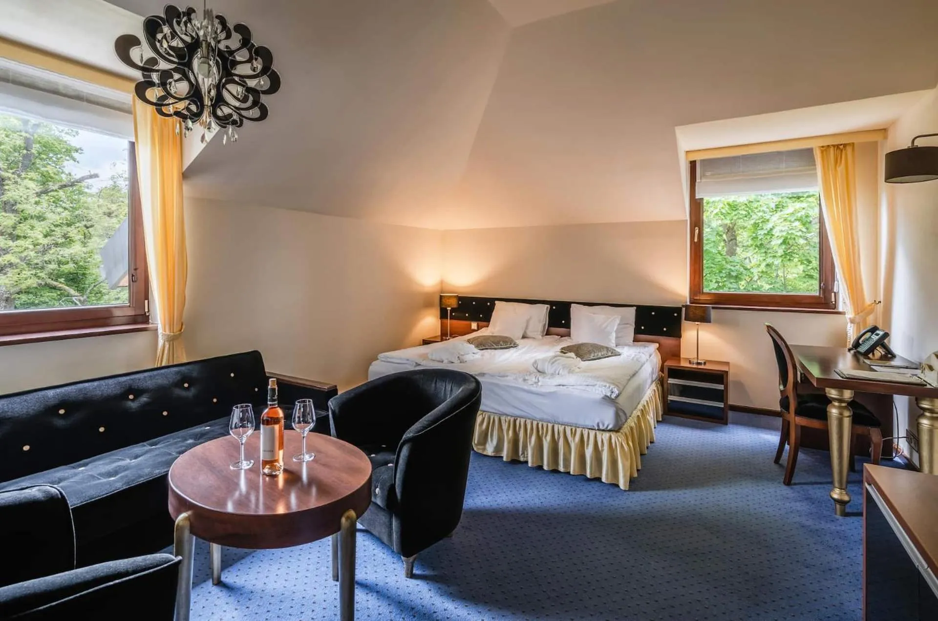 Bed in Dwór Kombornia Hotel&SPA