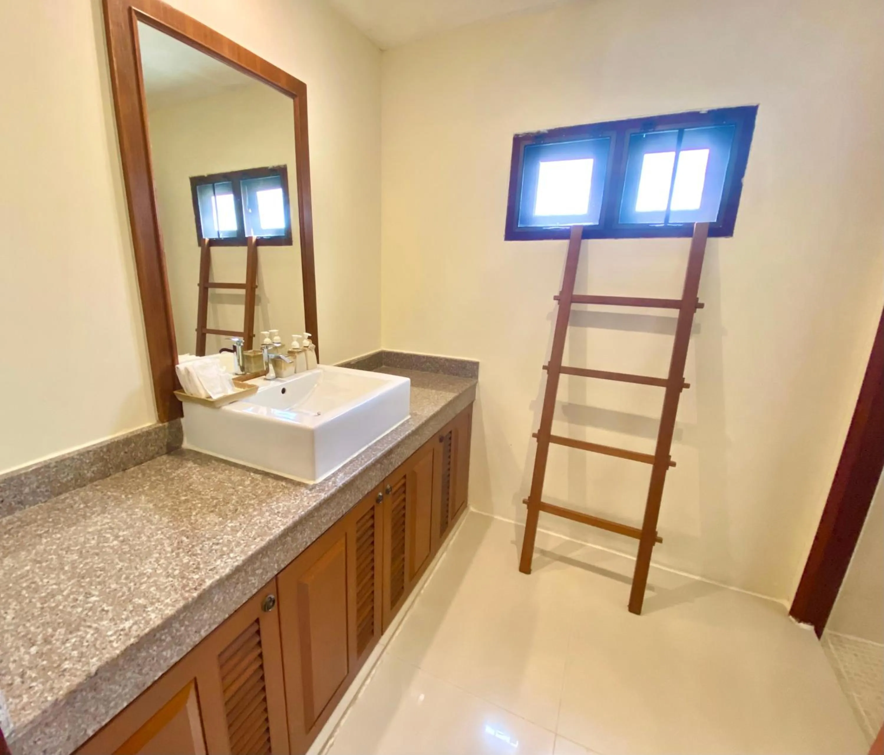 Bathroom in Le Murraya Boutique Serviced Residence & Resort