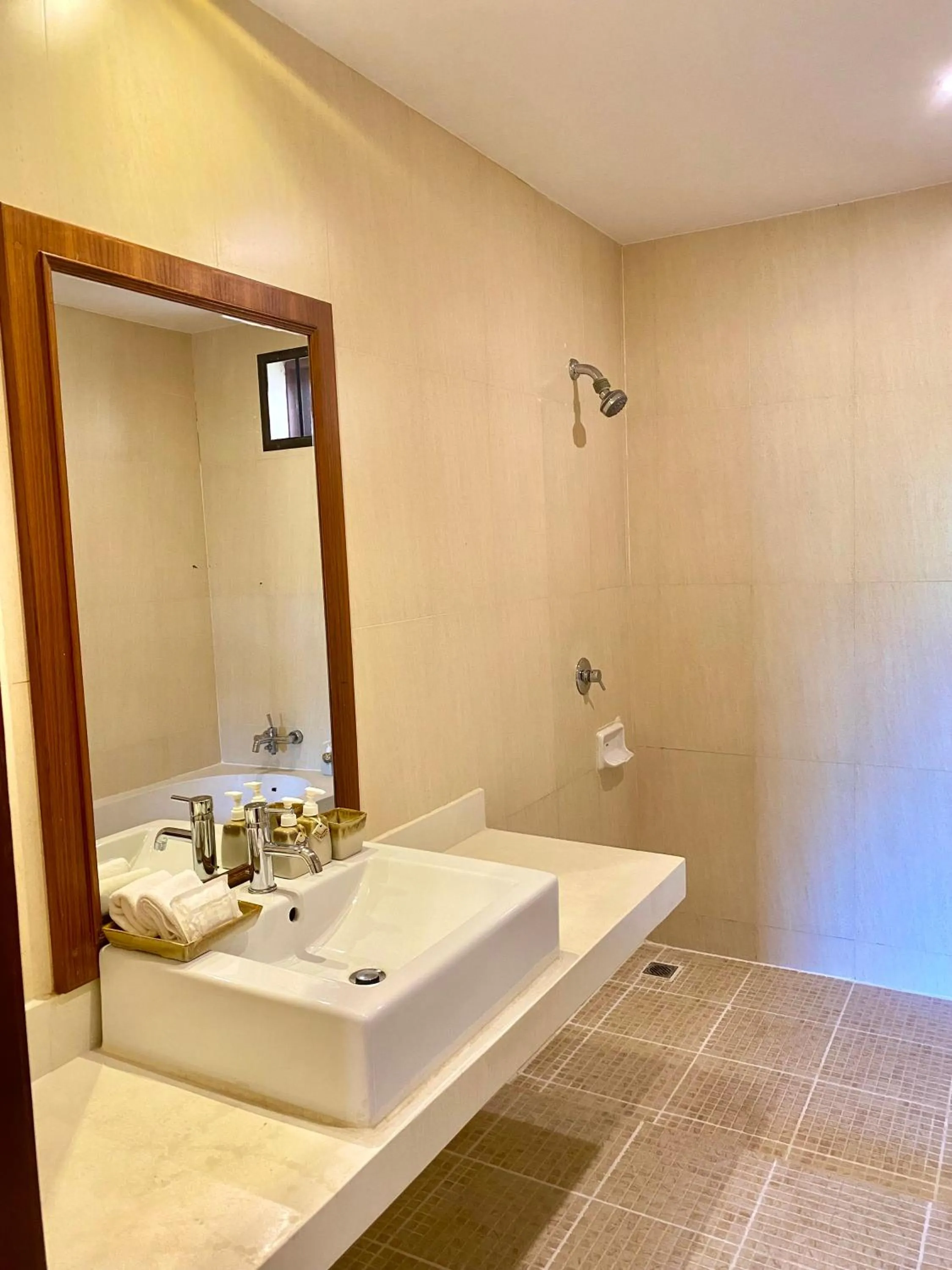 Bathroom in Le Murraya Boutique Serviced Residence & Resort