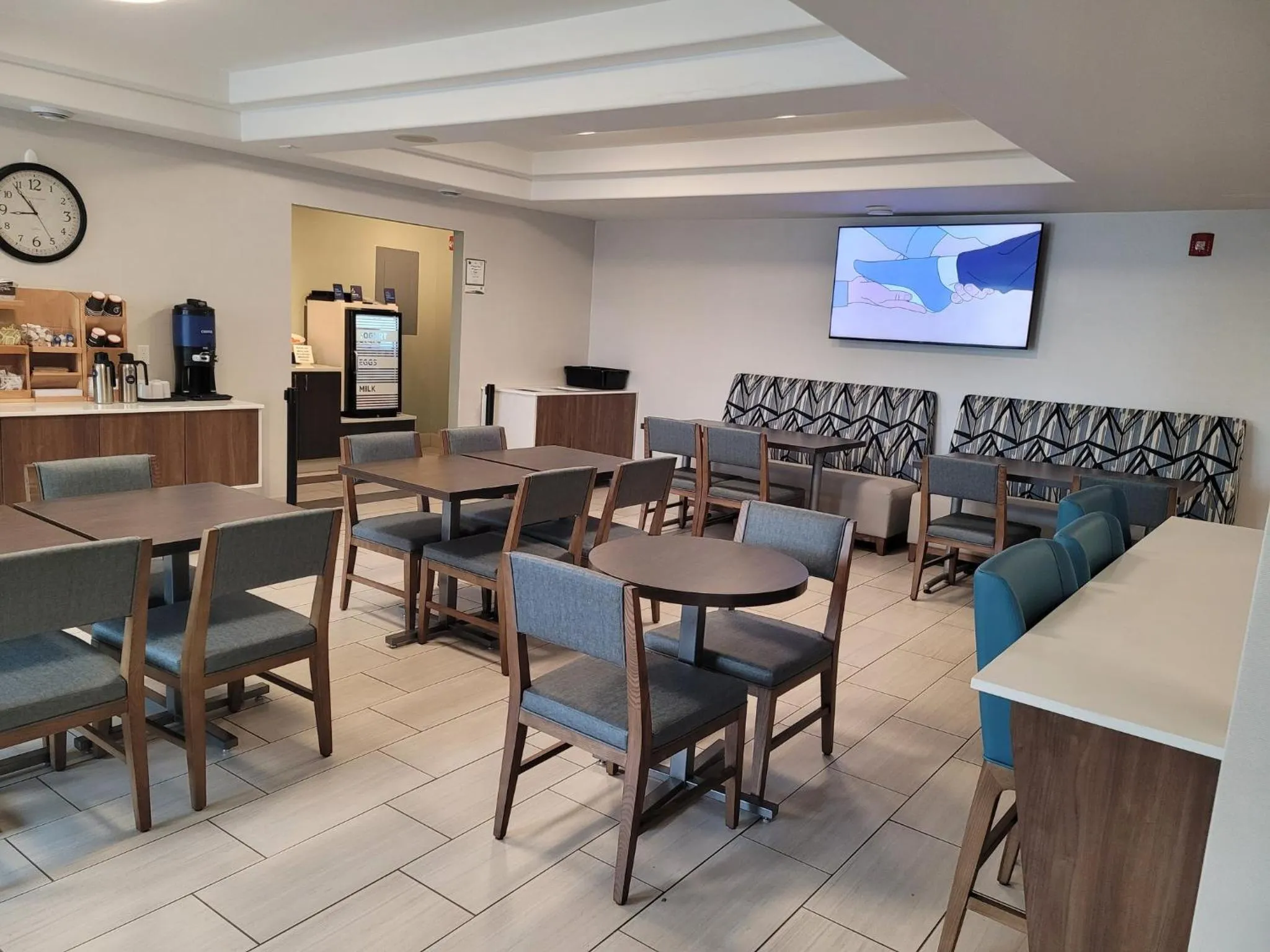 Breakfast in Holiday Inn Express Dryden by IHG