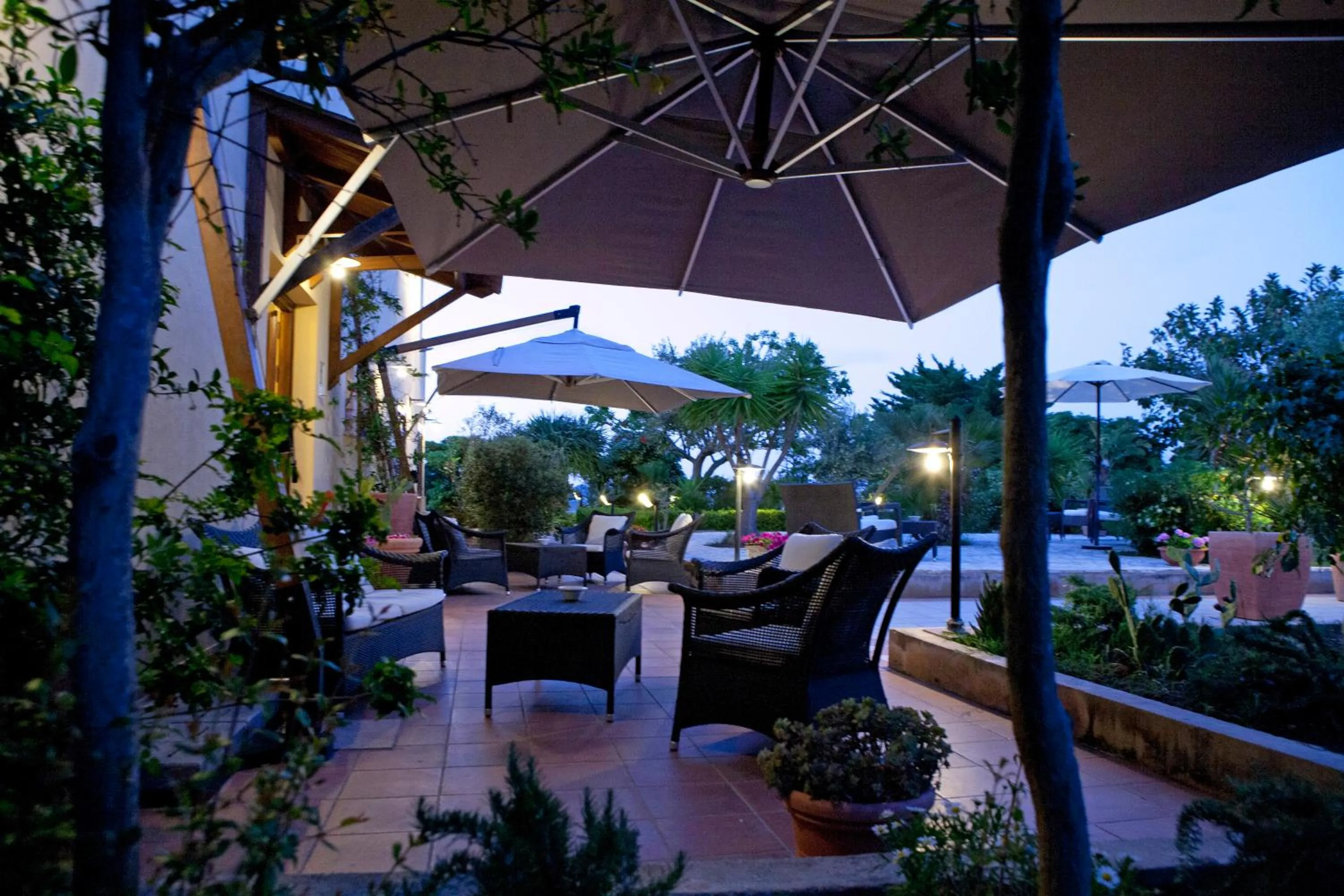 Facade/entrance in FAVIGNANA HOTEL Concept Holiday