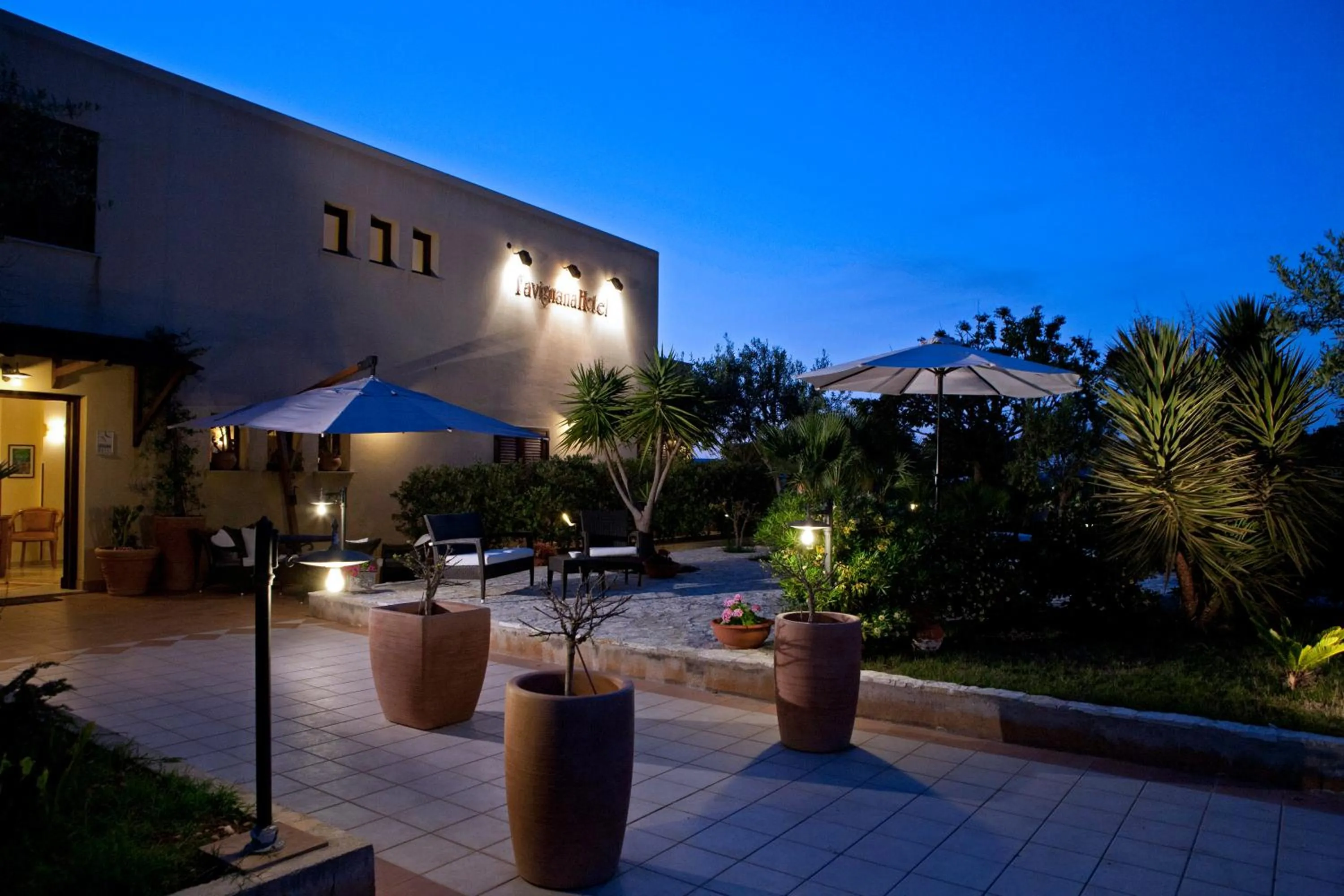 Facade/entrance in FAVIGNANA HOTEL Concept Holiday