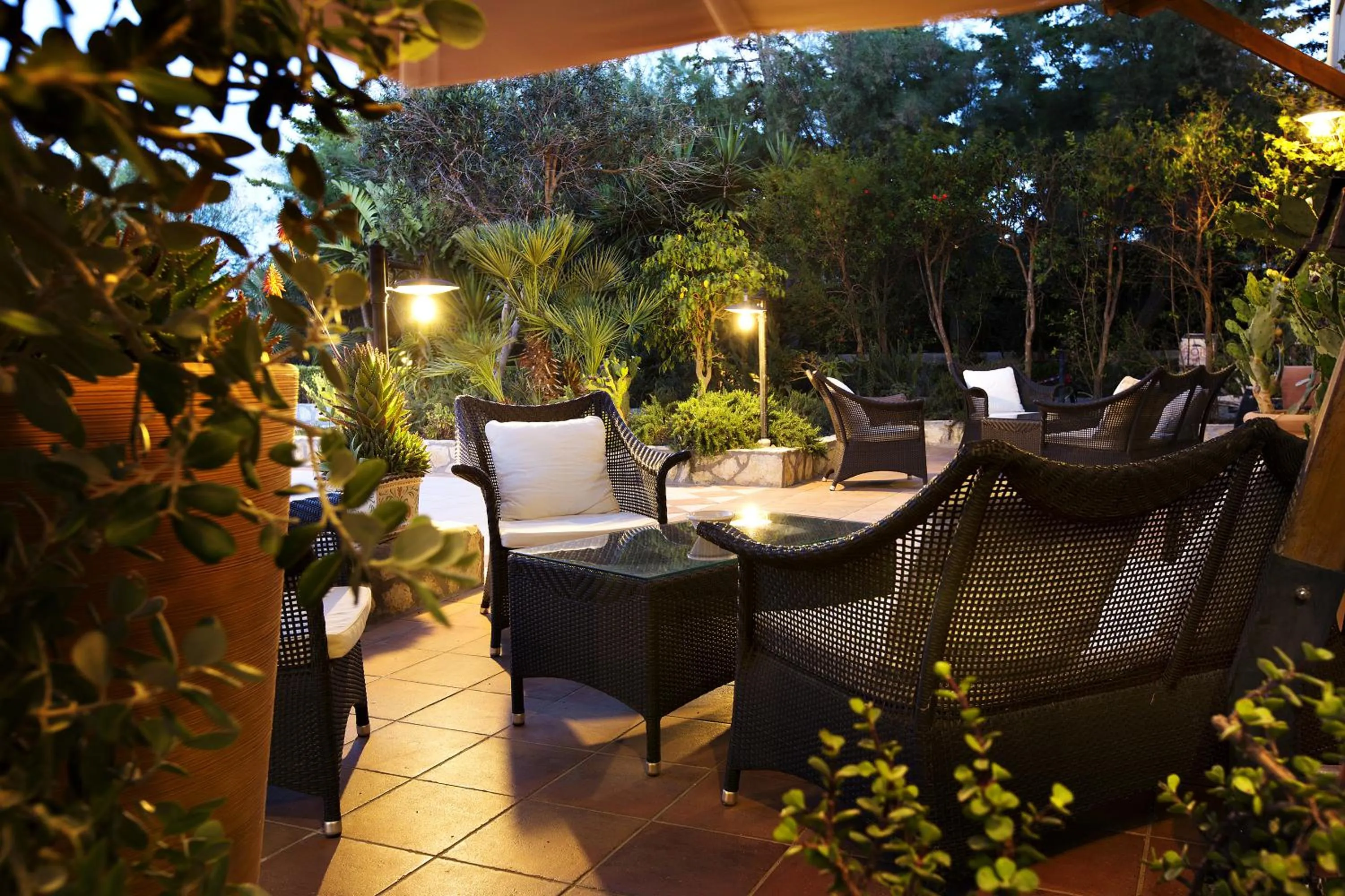 Garden in FAVIGNANA HOTEL Concept Holiday