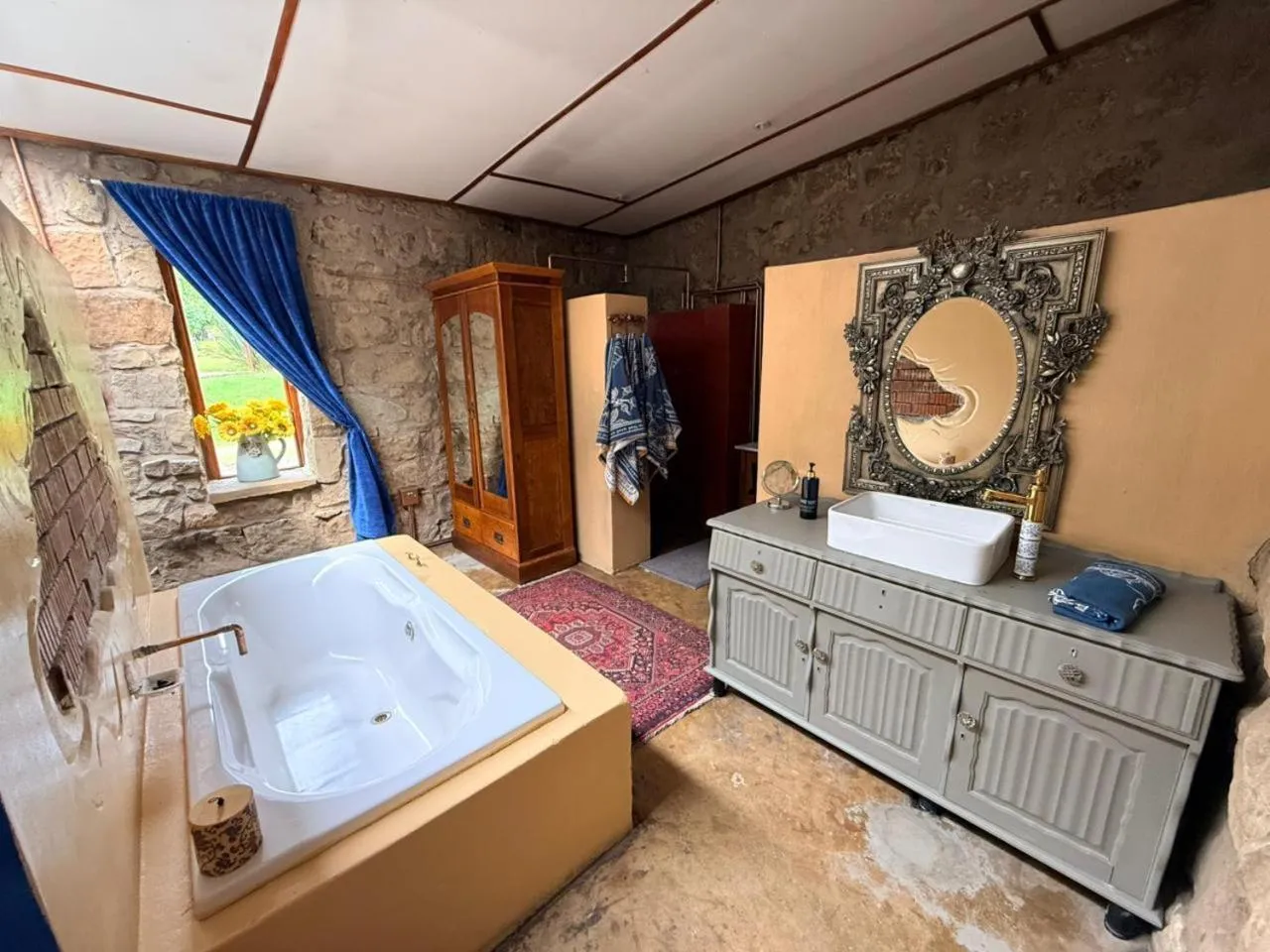 Bathroom in Linwood Guest Farm