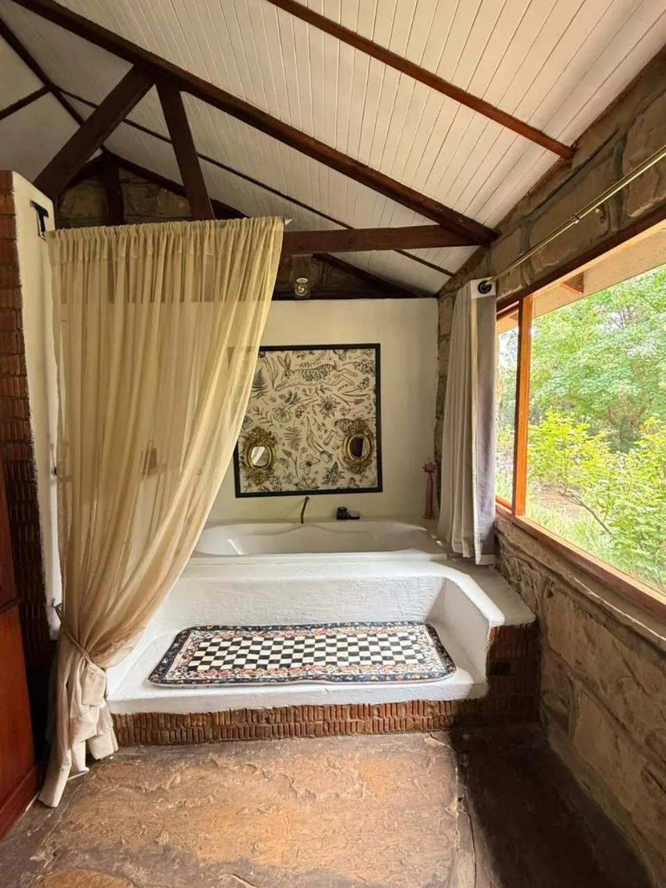 Bathroom, Bed in Linwood Guest Farm