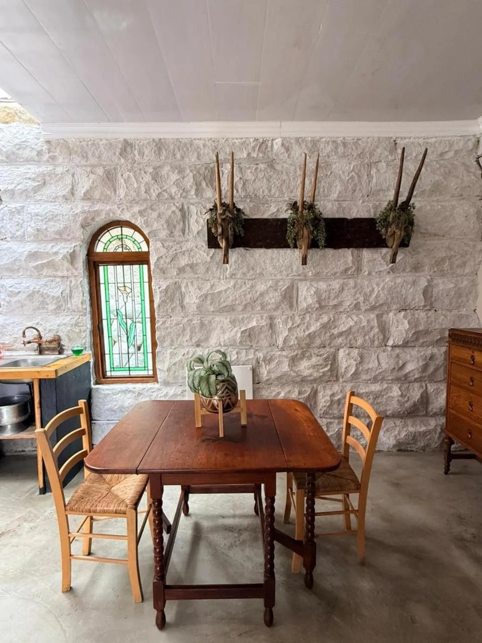 Dining area in Linwood Guest Farm