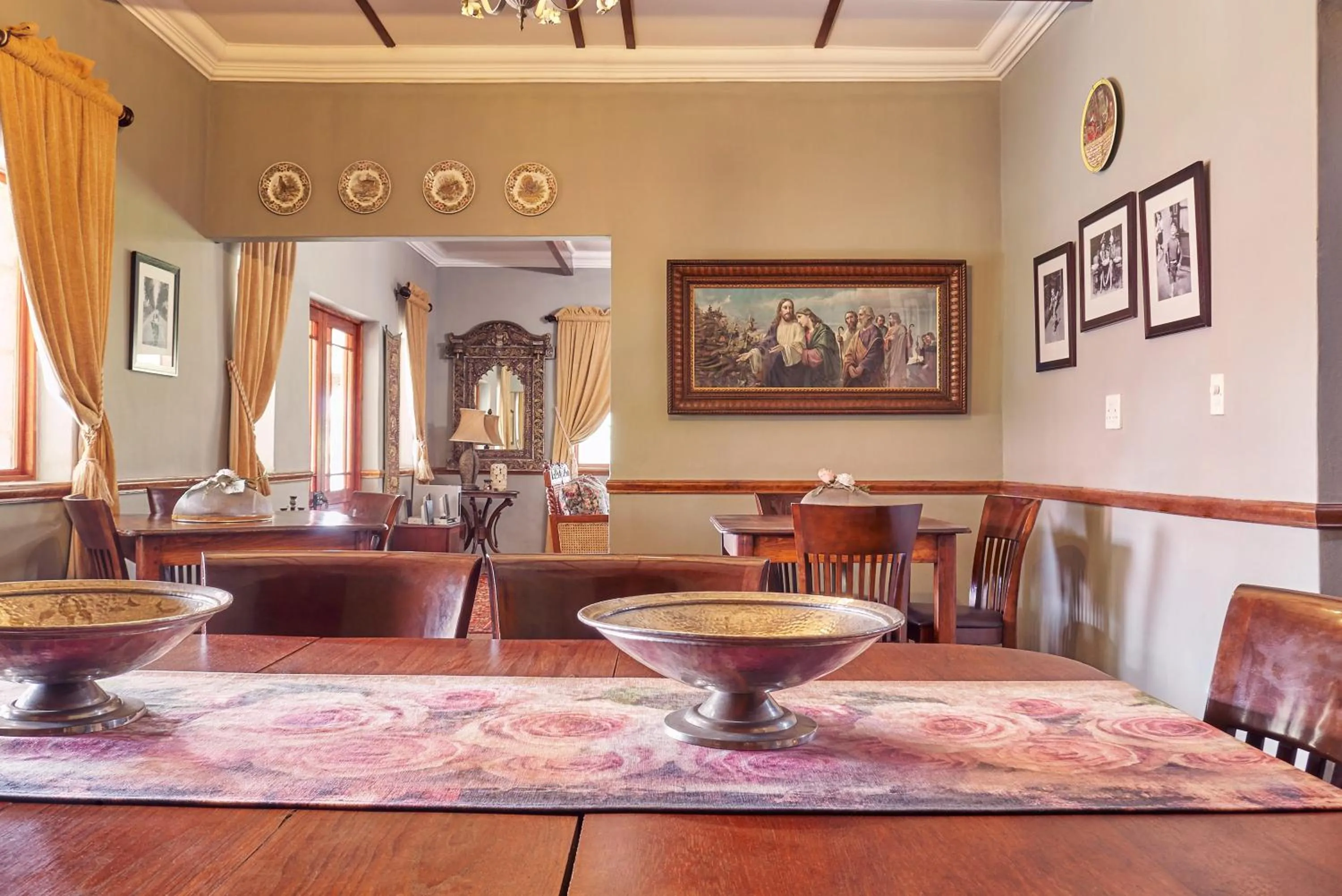 Dining area in Linwood Guest Farm