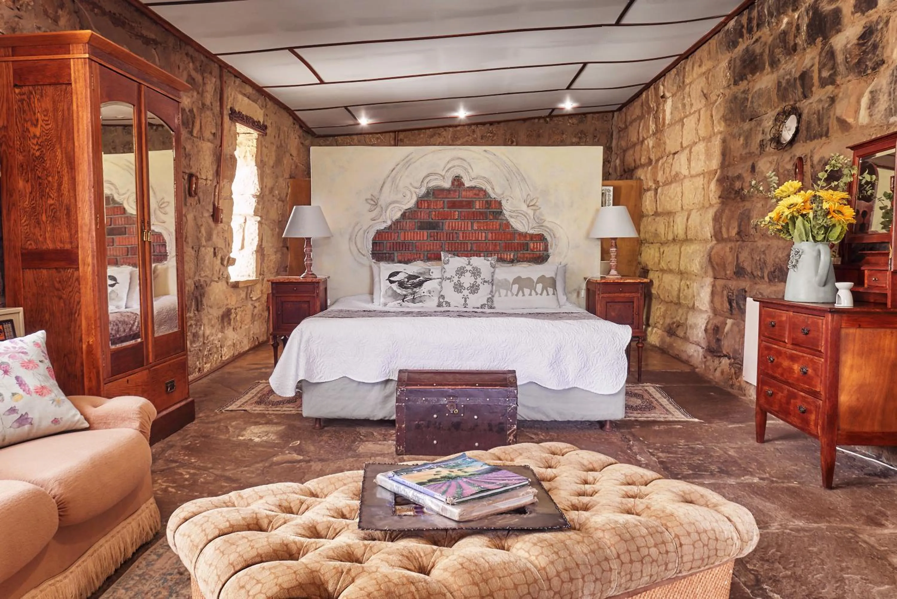 Photo of the whole room, Bed in Linwood Guest Farm