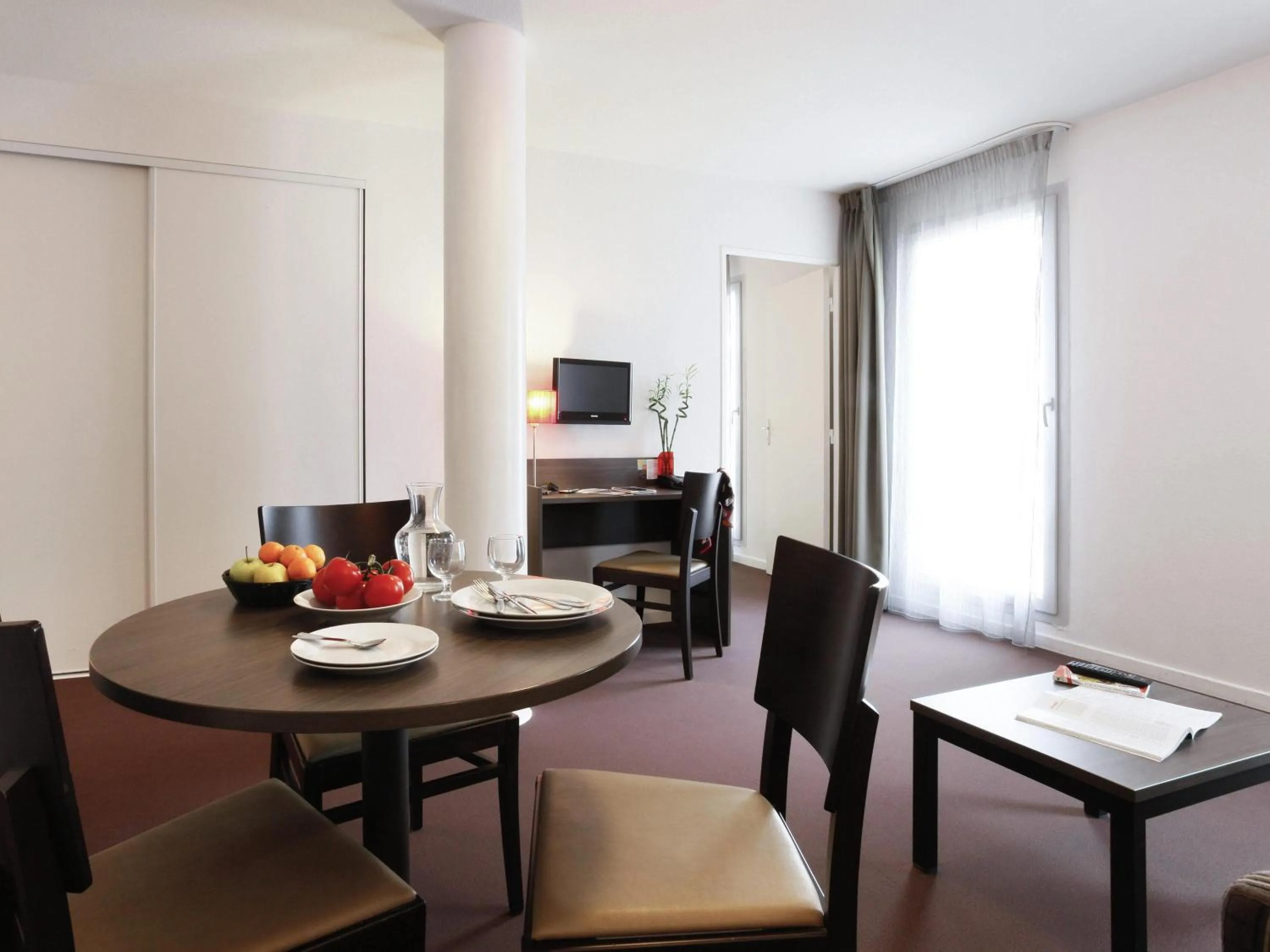 Bedroom in Aparthotel Adagio Access Marseille Saint Charles