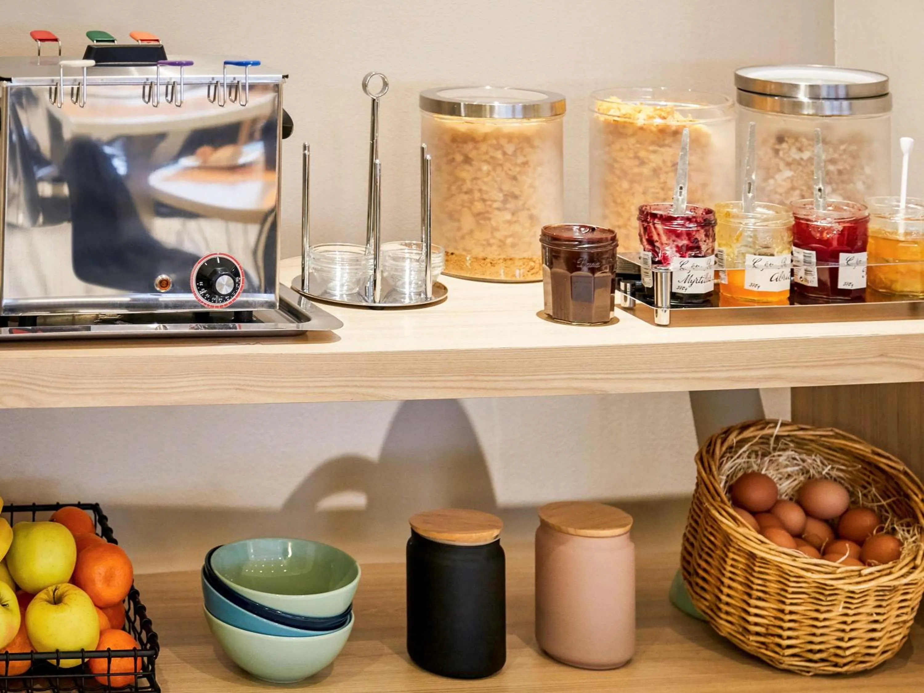 Restaurant/places to eat in Aparthotel Adagio Access Marseille Saint Charles