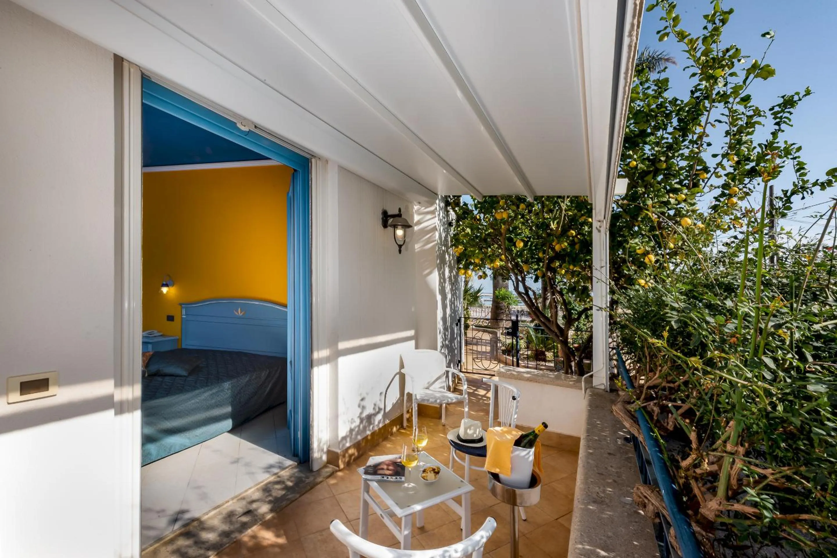 Garden view in Hotel Ristorante Mediterraneo Faro