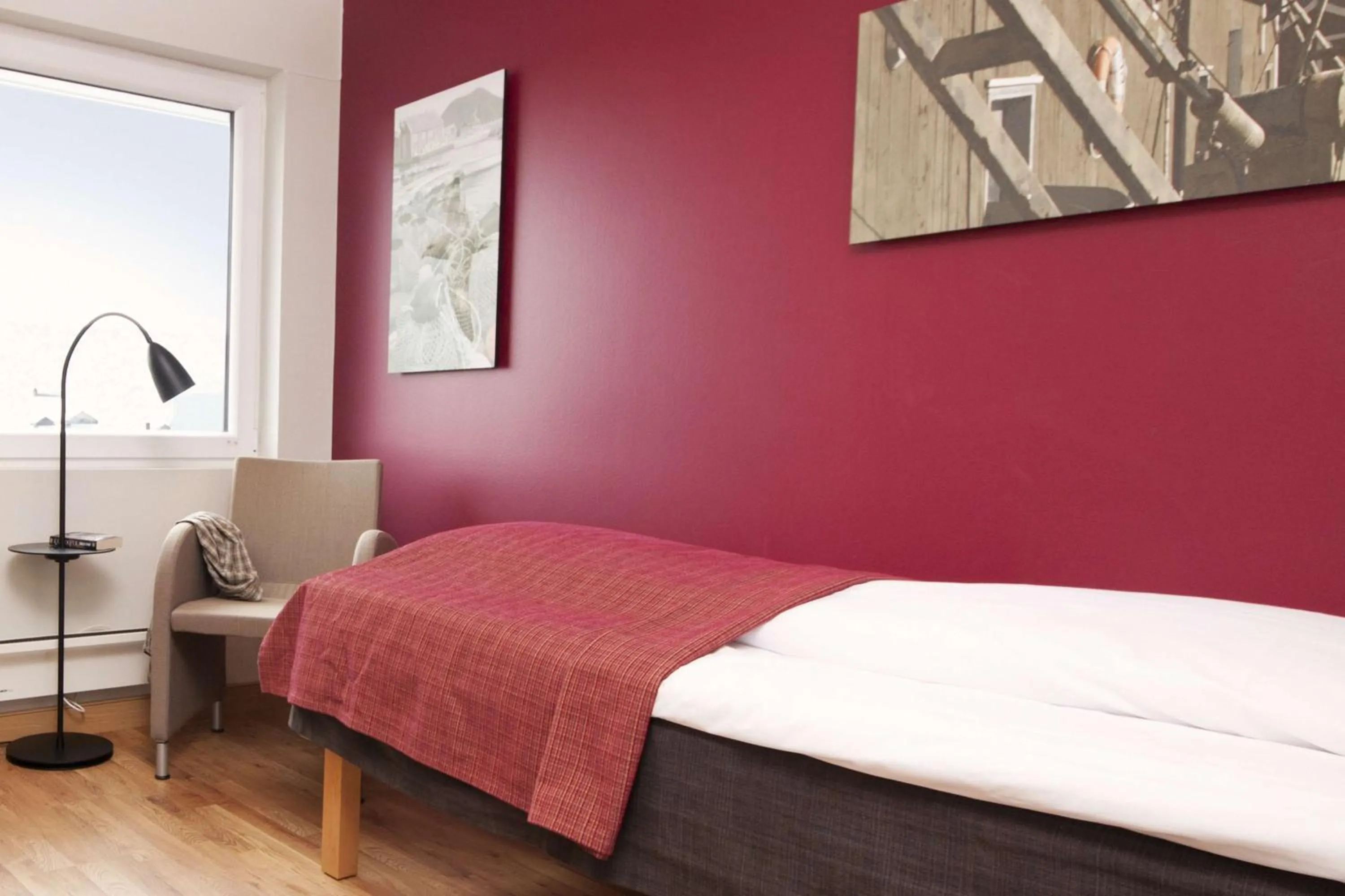 Bedroom, Bed in Scandic Haugesund