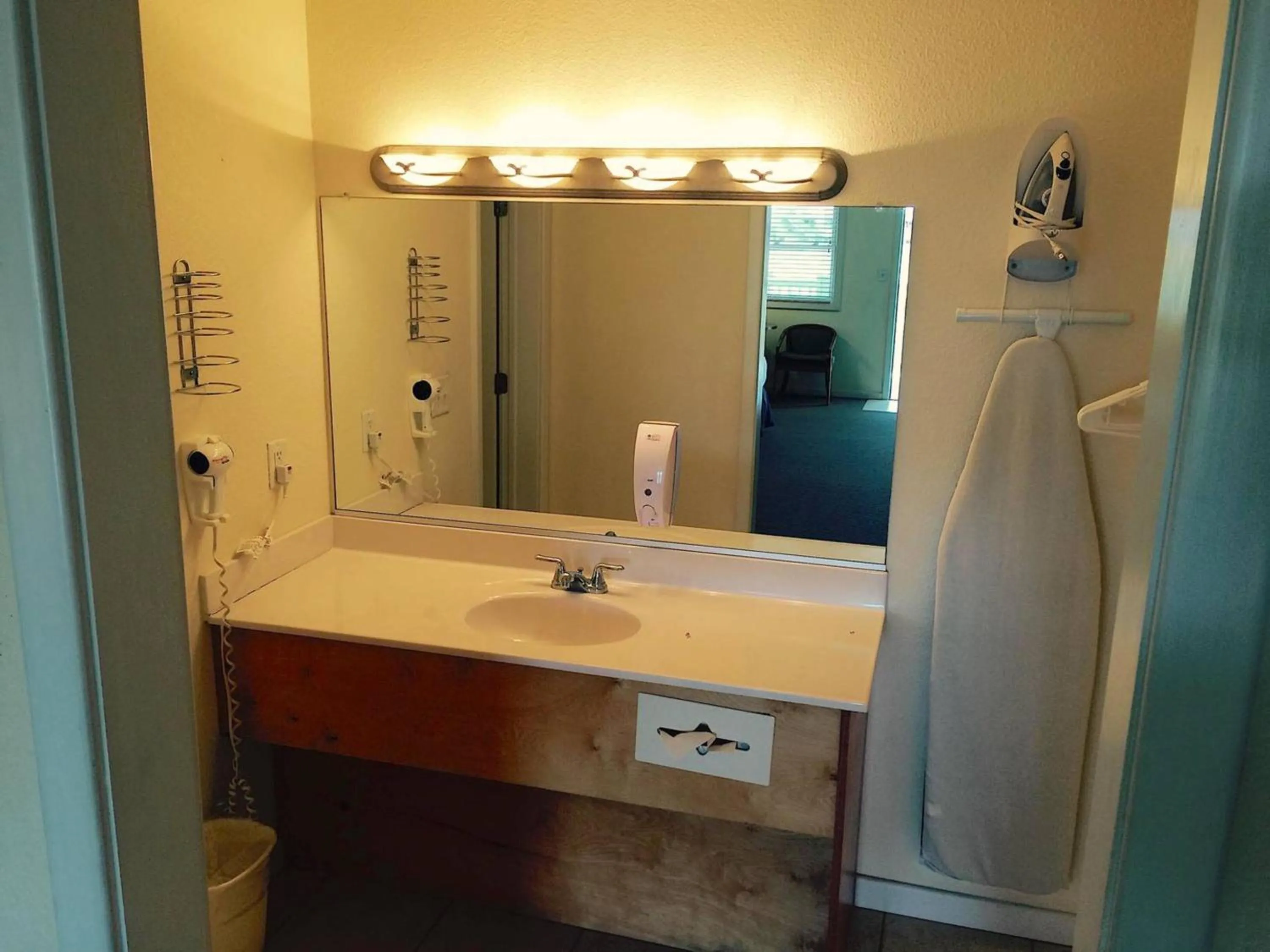 Bathroom in Sea Gull