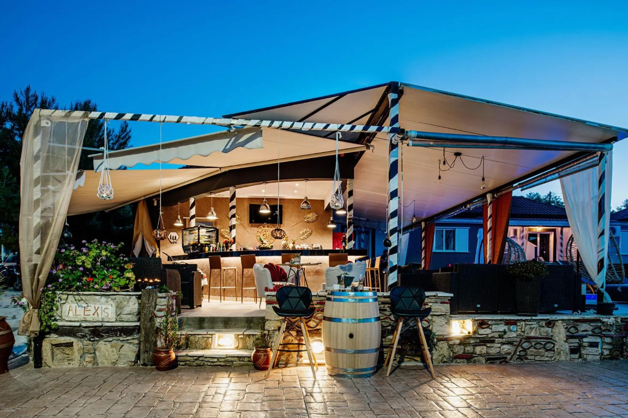 Lounge or bar in Villa Corali Apartments Sea Breath & Pool