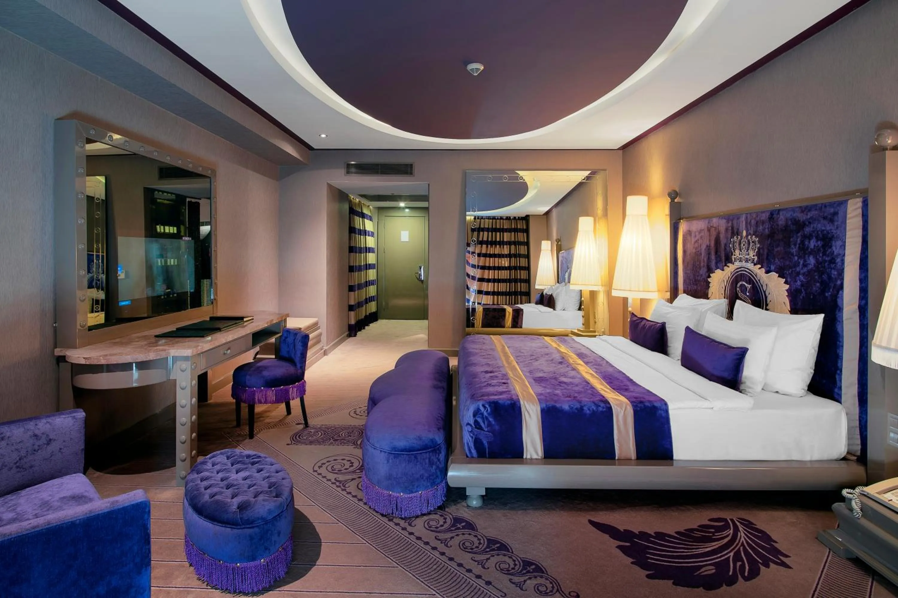 Bed in Selectum Luxury Resort Belek