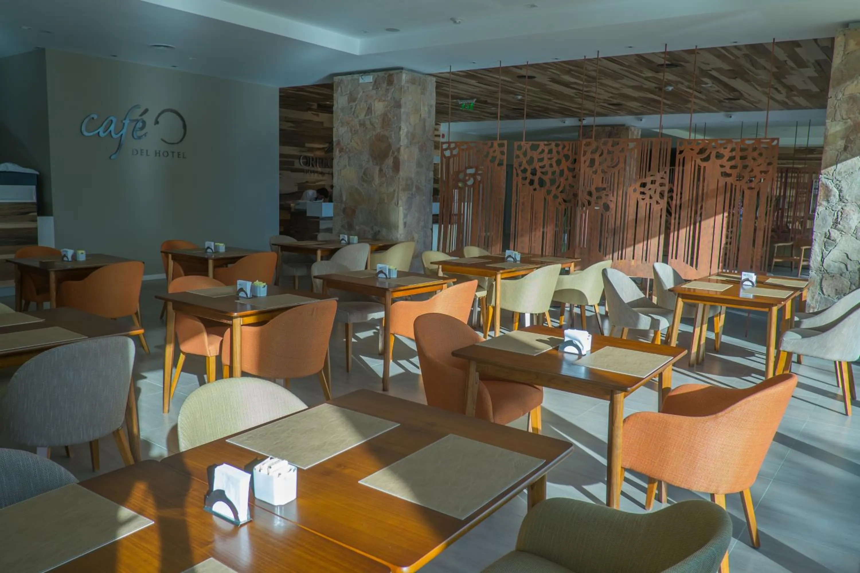 Restaurant/places to eat in Orfeo Suites Hotel Sierras Chicas