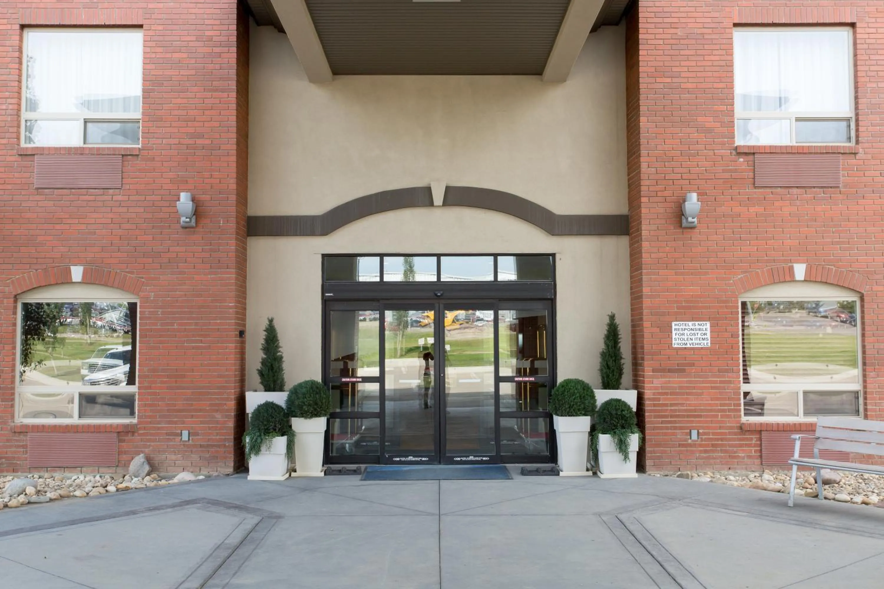 Facade/entrance in Holiday Inn Express & Suites Drayton Valley by IHG
