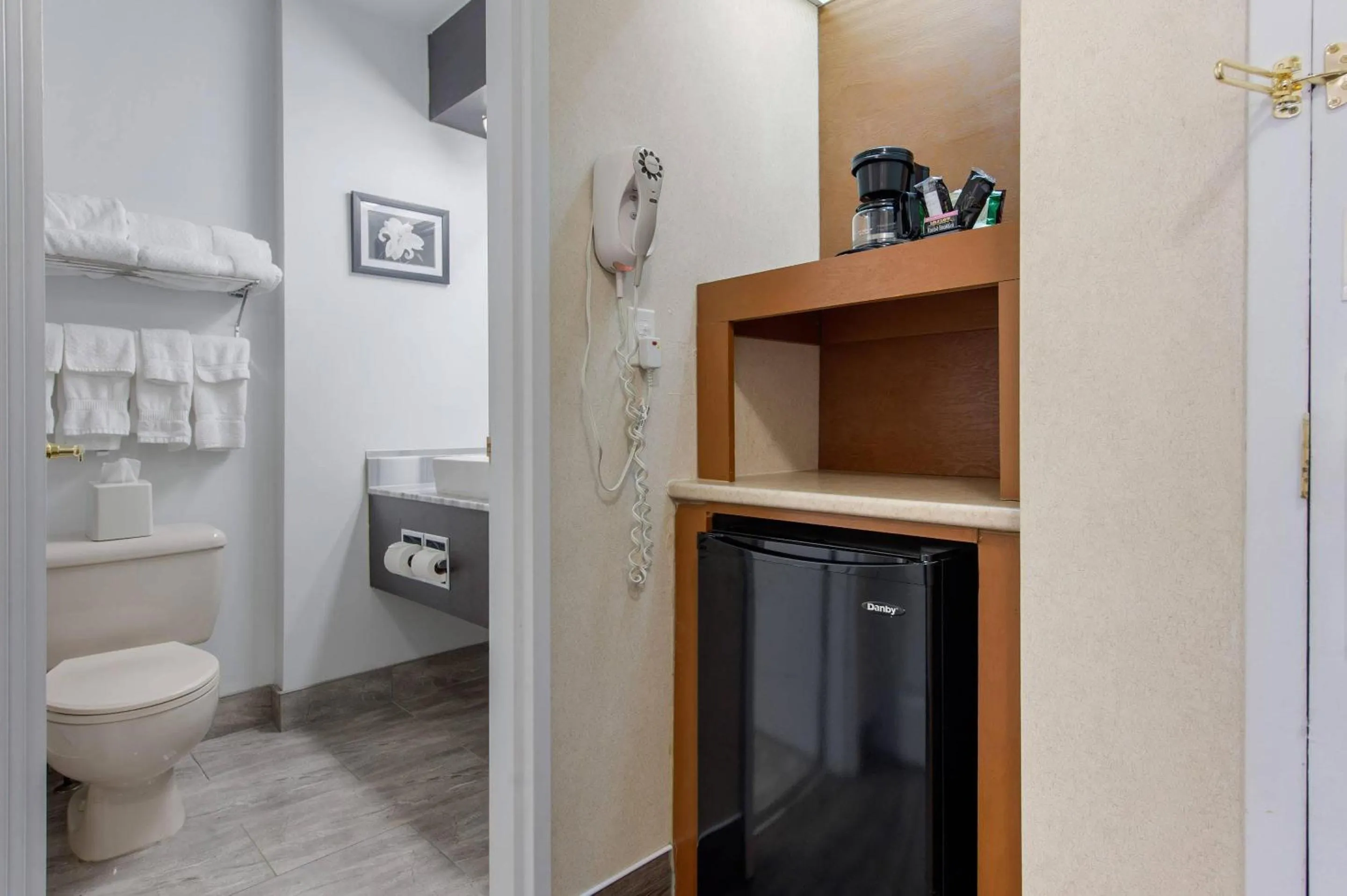 Bedroom in Quality Inn & Suites