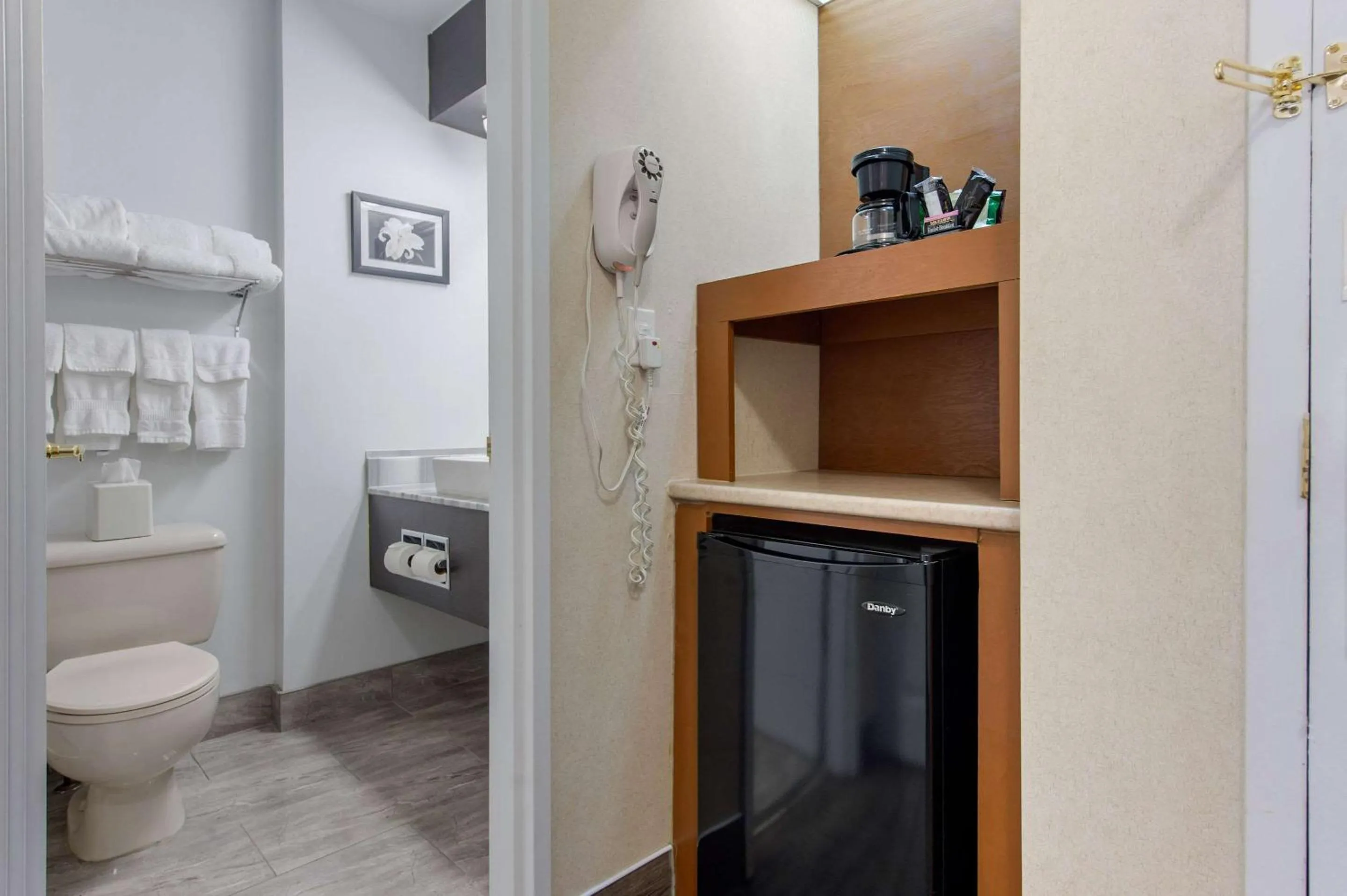 Bedroom in Quality Inn & Suites