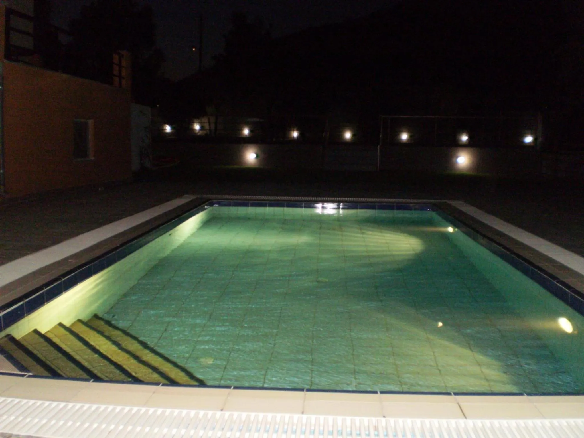 Property building in Villa Frati Gorge