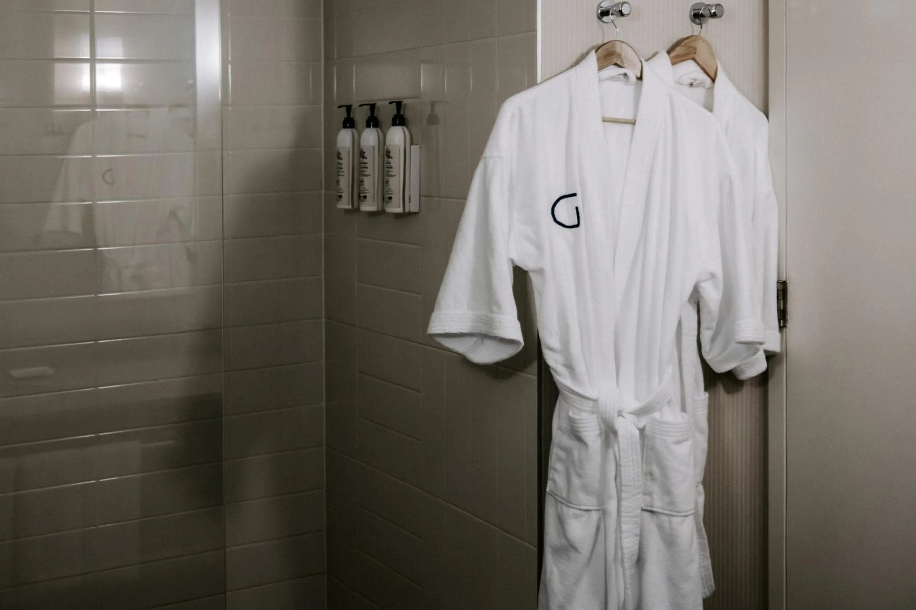 Bedroom in Delta Hotels by Marriott Saguenay Conference Centre
