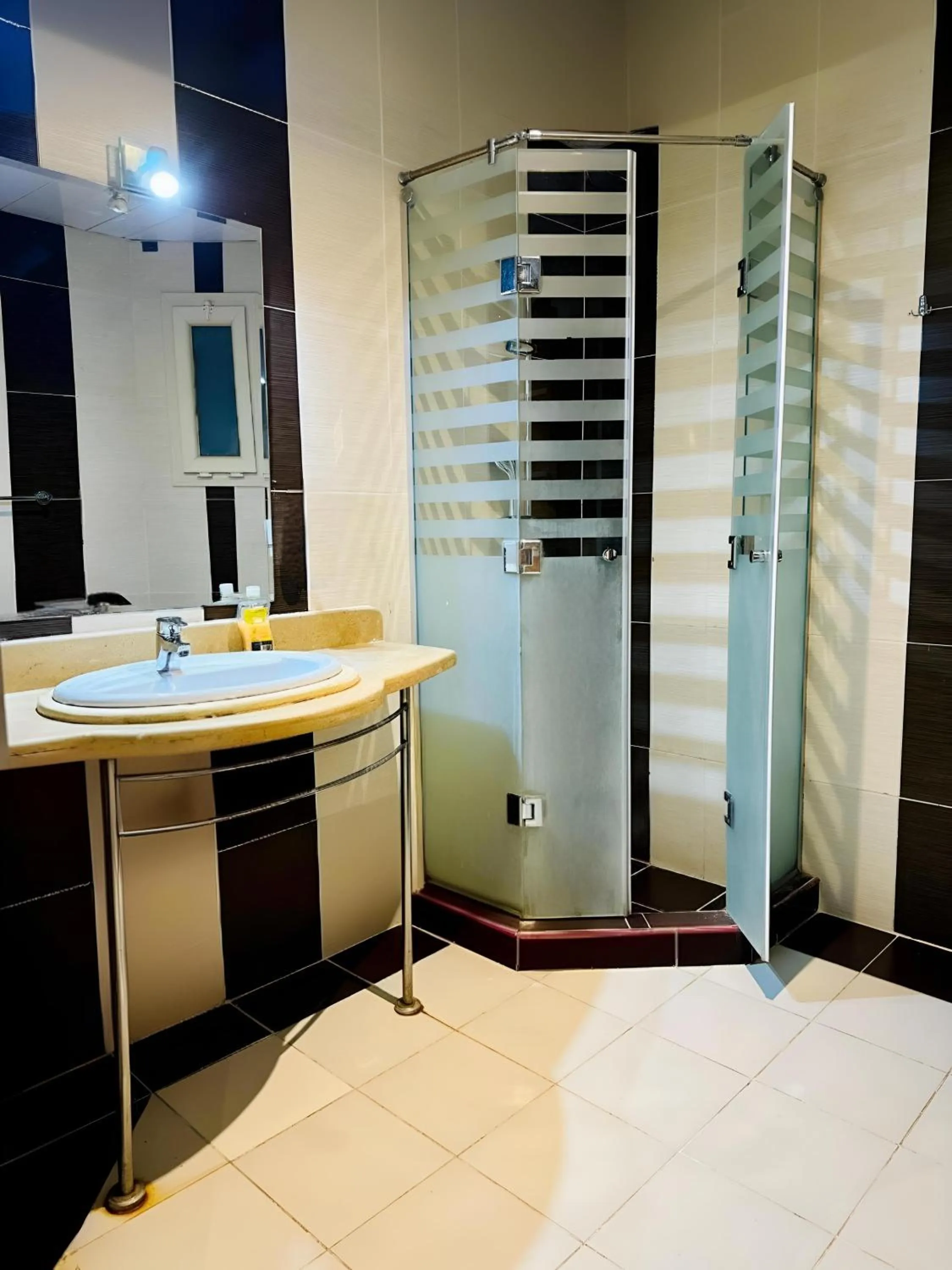 Shower in Royal Beach Serviced Apartments