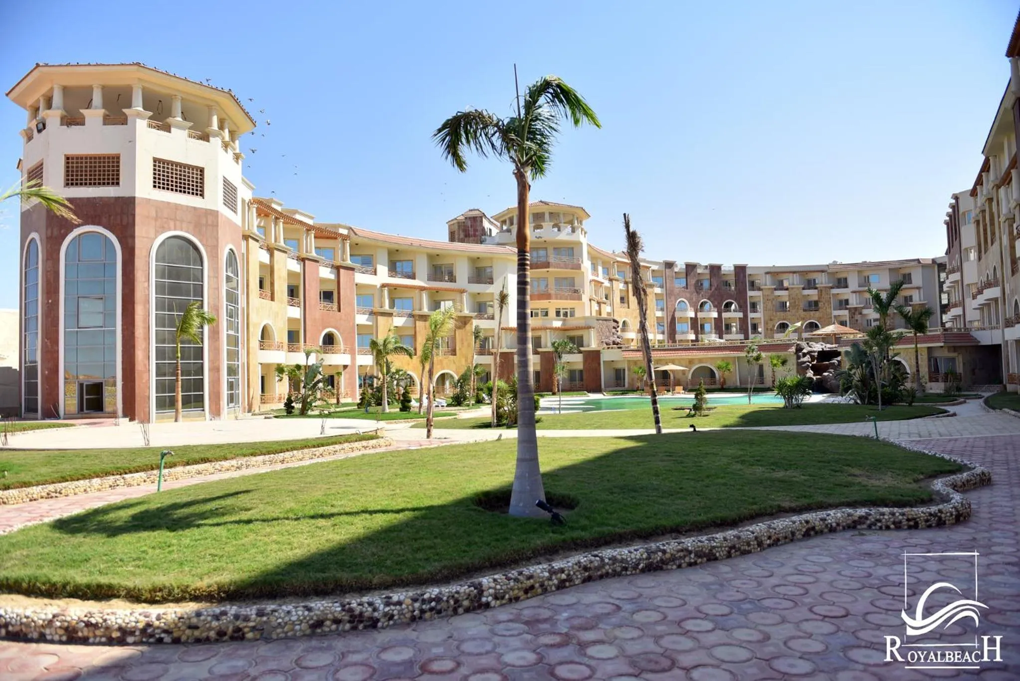 Property building in Royal Beach Serviced Apartments