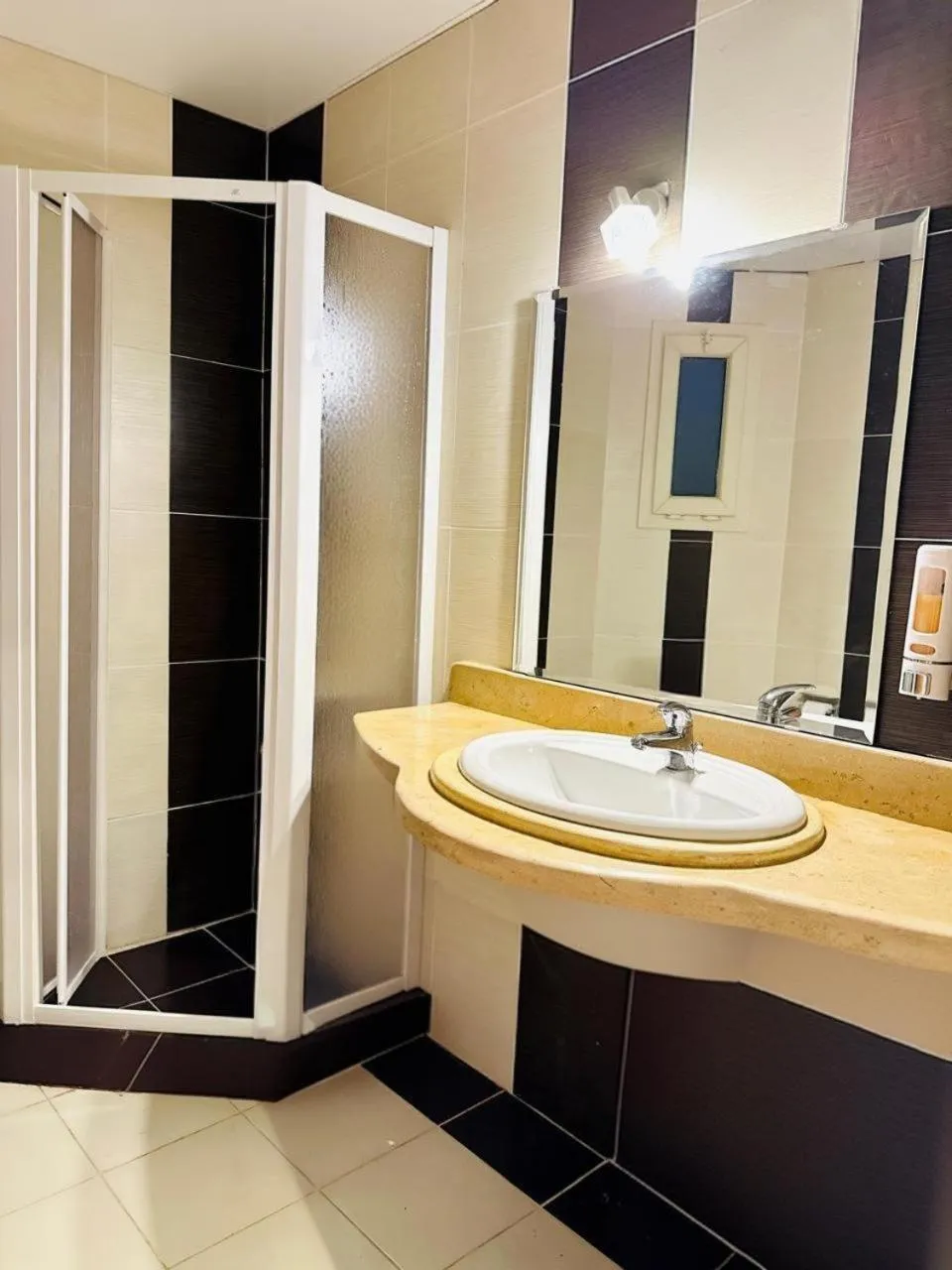 Shower in Royal Beach Serviced Apartments