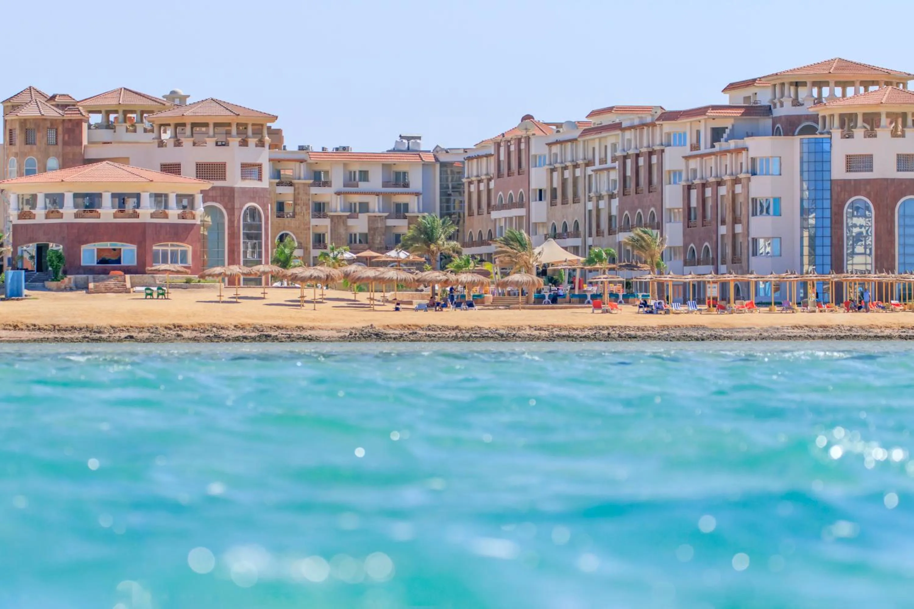 Property building in Royal Beach Serviced Apartments