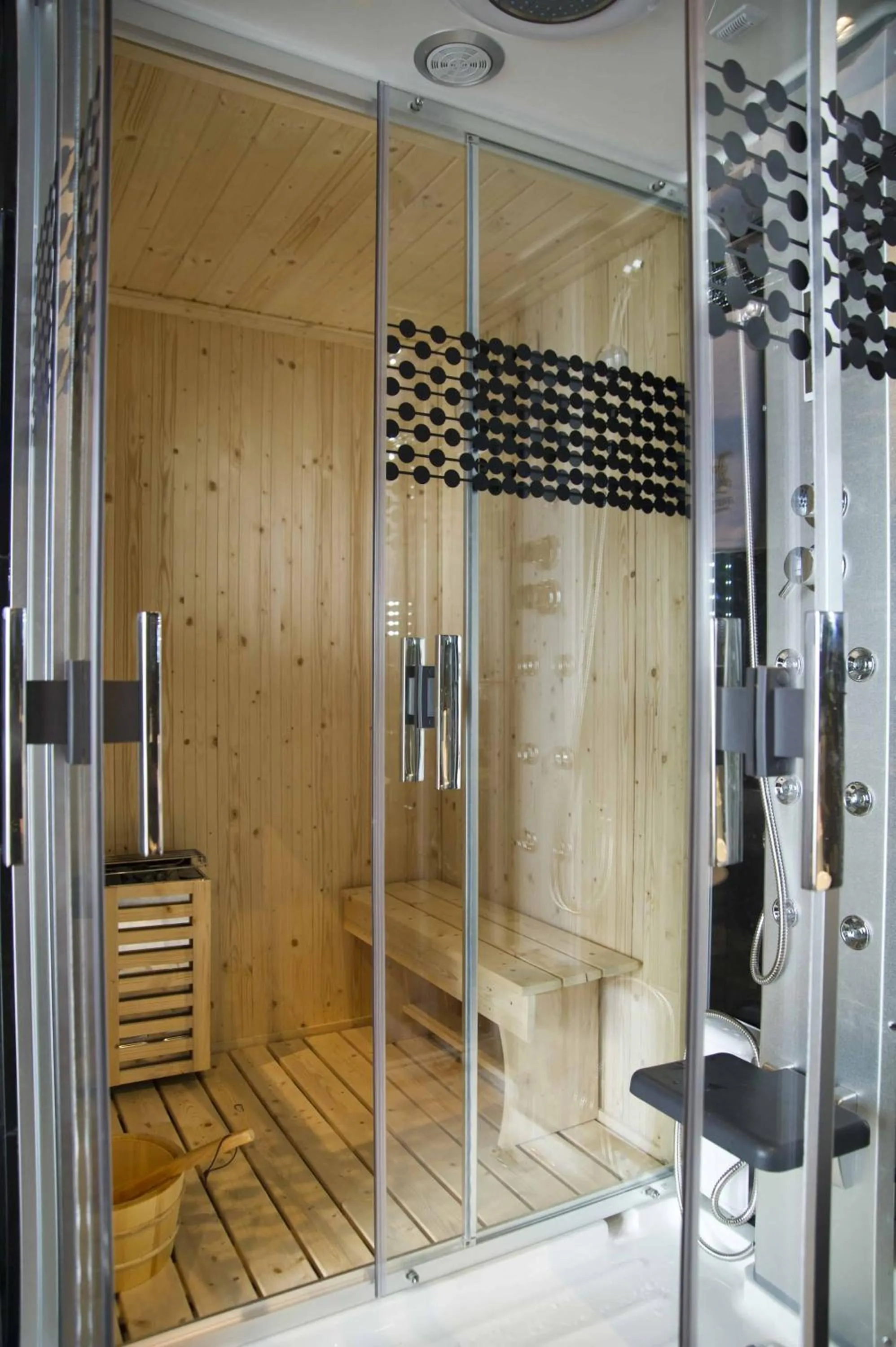 Bathroom in Hugo's Boutique Hotel - Adults Only