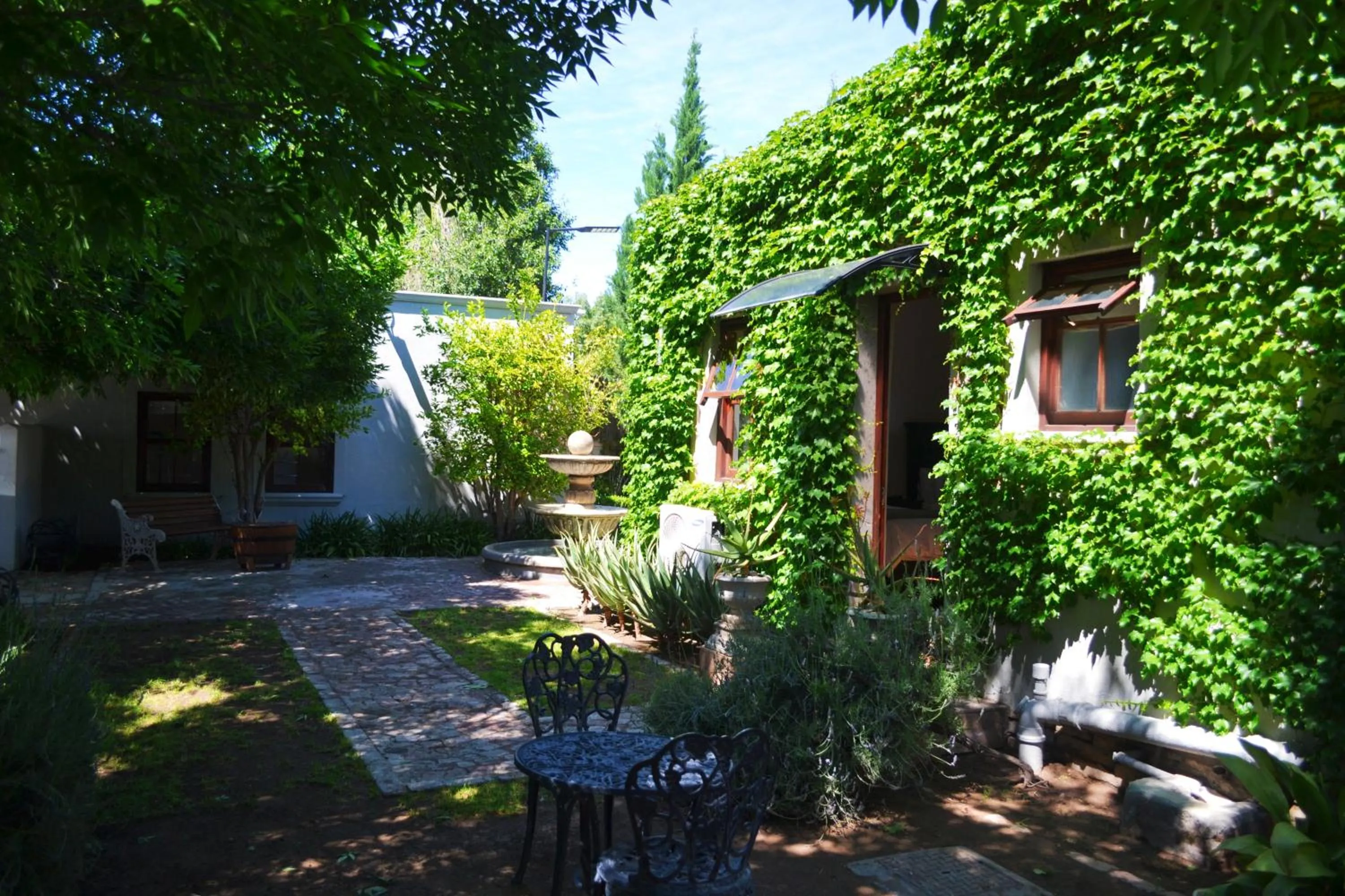 Property building in Old House Lodge