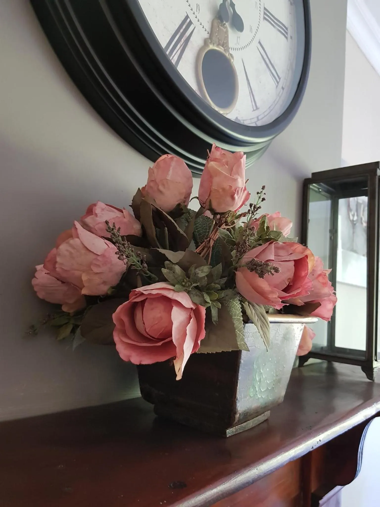 Decorative detail in Old House Lodge